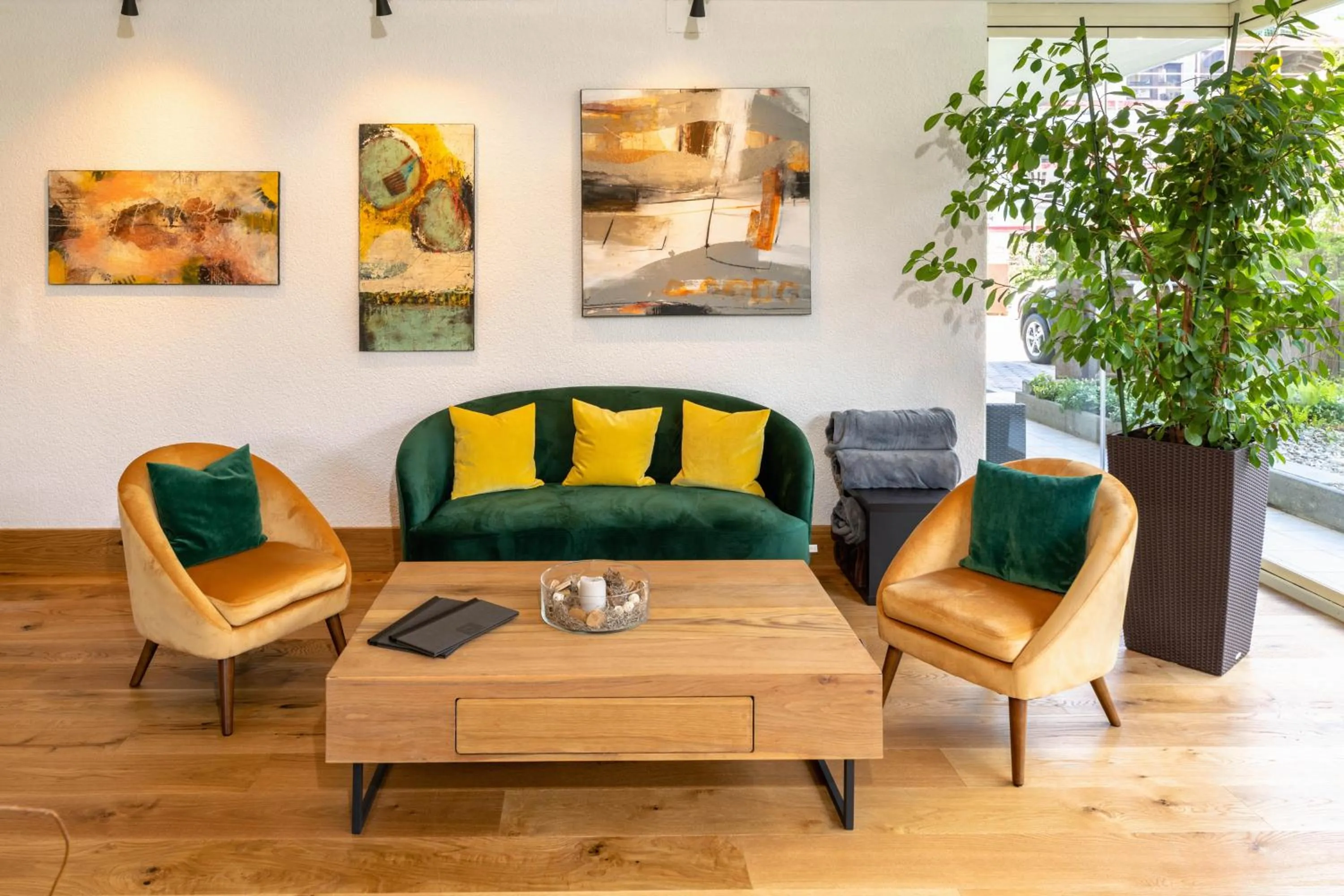 Restaurant/places to eat in Wohlfühlhotel Mei Auszeit