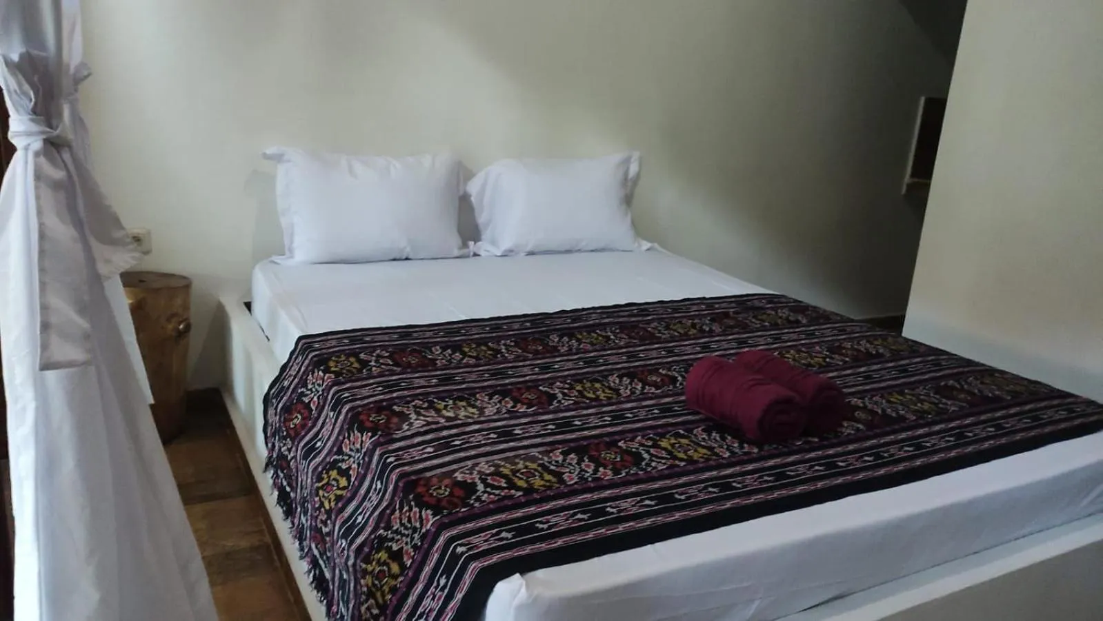 Photo of the whole room in Salty Sea Guesthouse