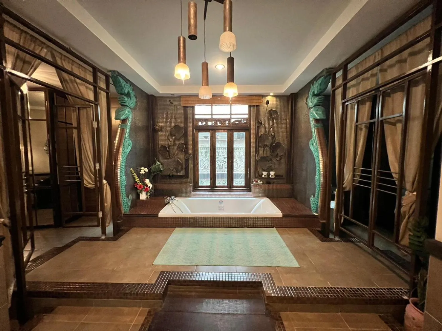 Bath, Bed in K2 Xanadu Pool Villa