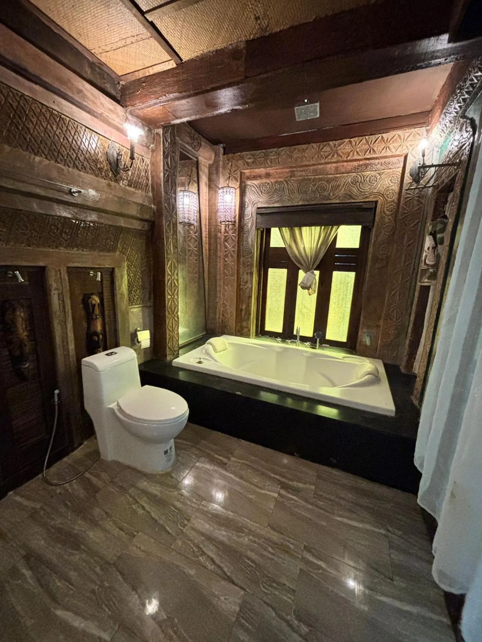 Toilet in K2 Xanadu Pool Villa