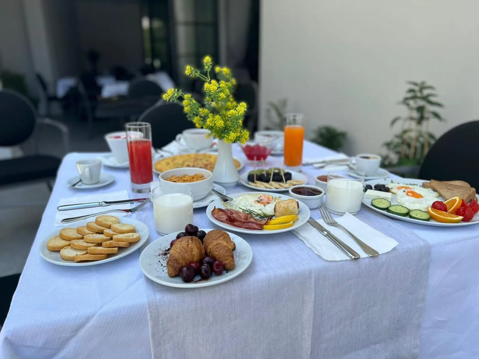 Breakfast in Rozafa Palace Hotel