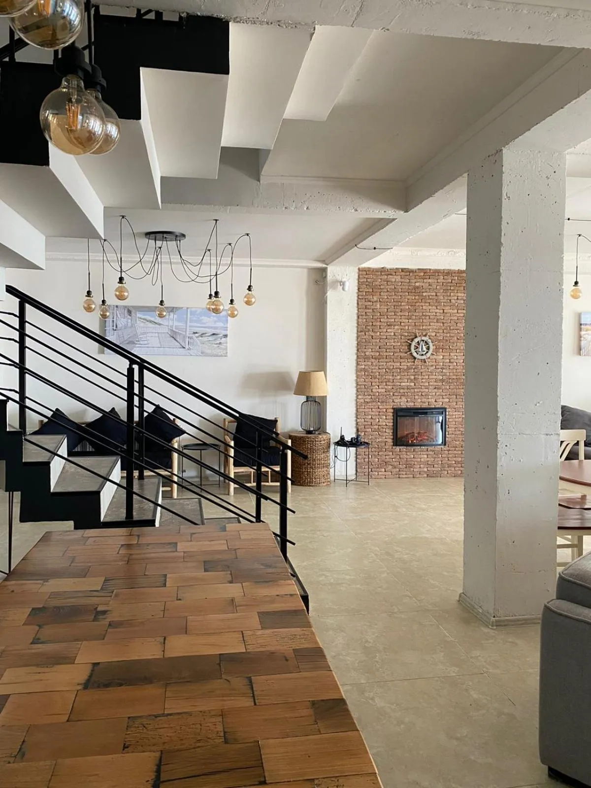 Property building in Claude Monet Seaside Hotel