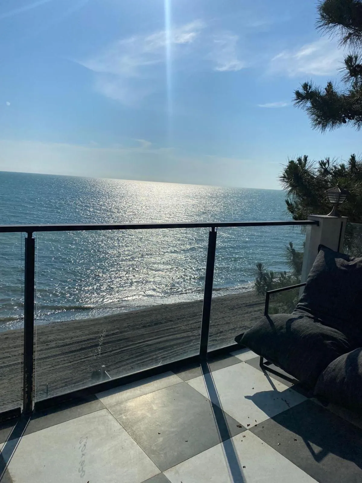 Property building in Claude Monet Seaside Hotel