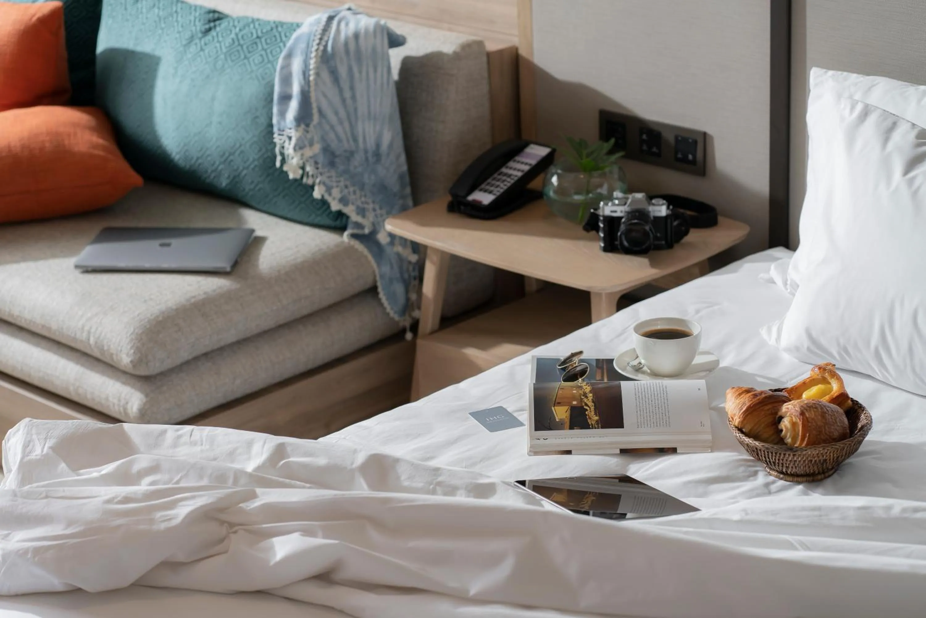 Bedroom, Bed in Holiday Inn Resort Samui Bophut Beach, an IHG Hotel