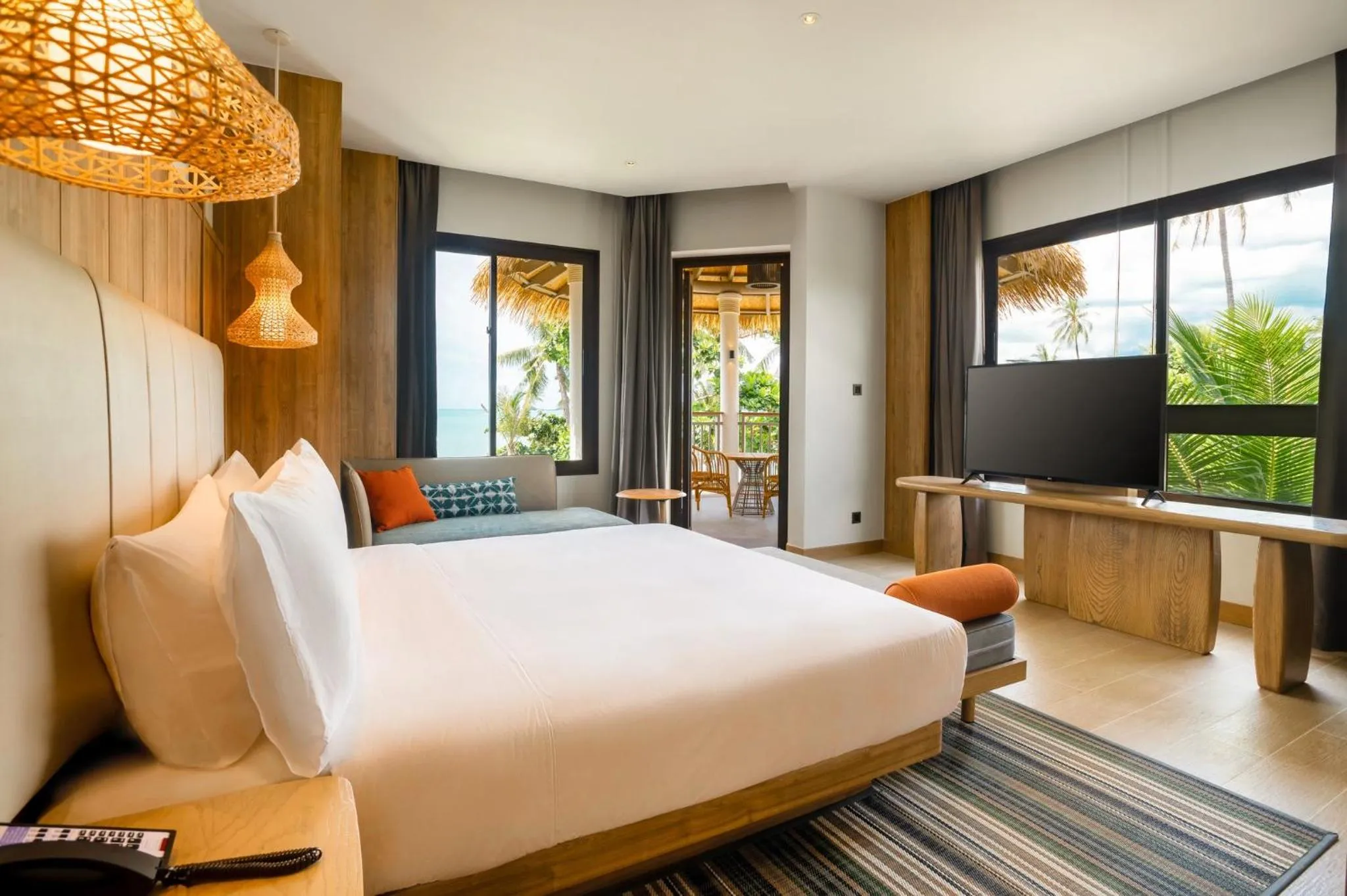 Photo of the whole room, Bed in Holiday Inn Resort Samui Bophut Beach, an IHG Hotel