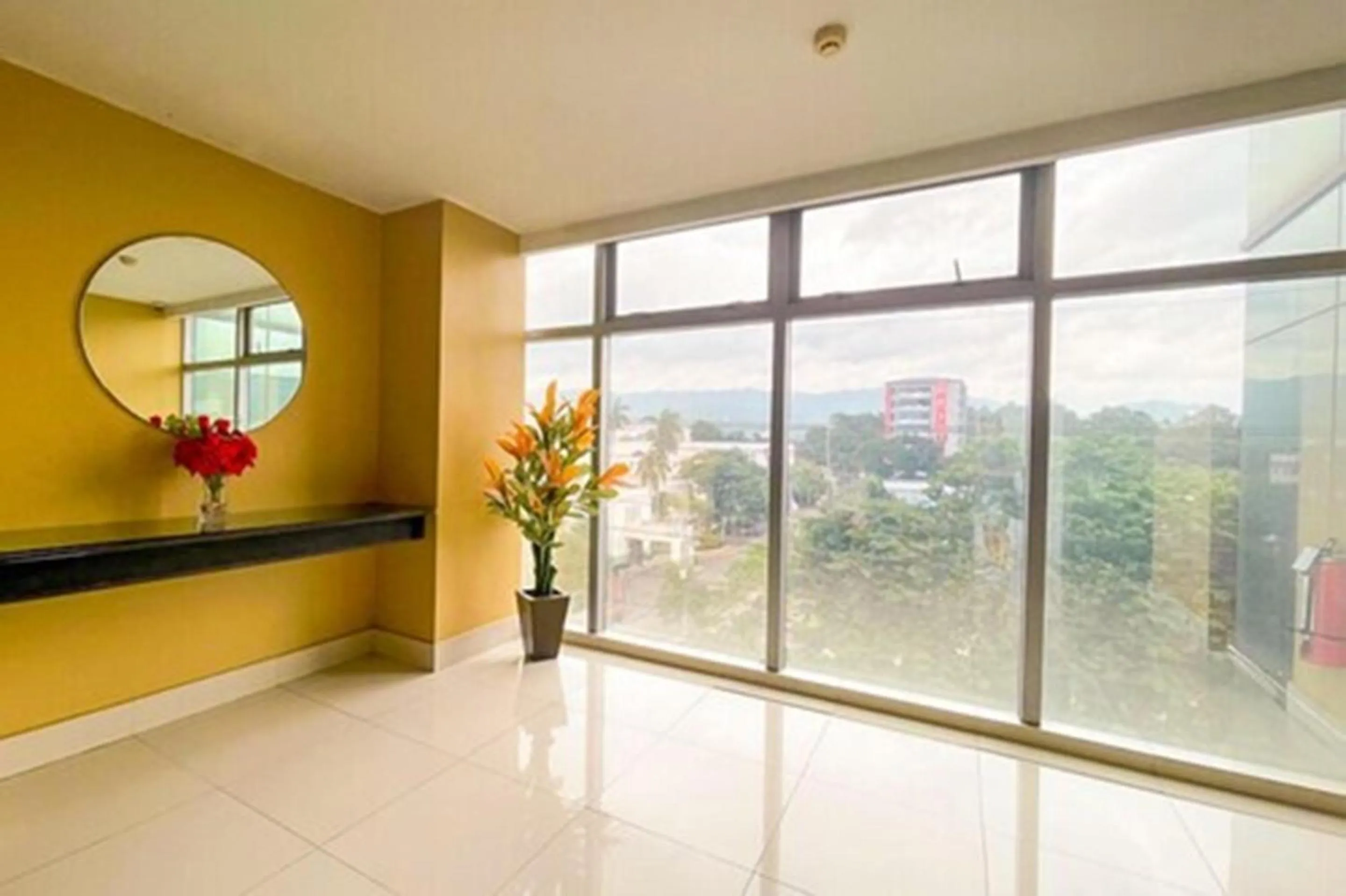 Property building in Cebu Capitol Central Hotel & Suites powered by Cocotel