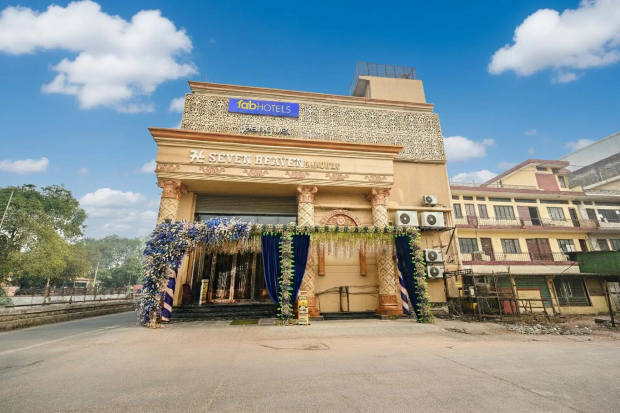 Property building in Via Seven Heaven