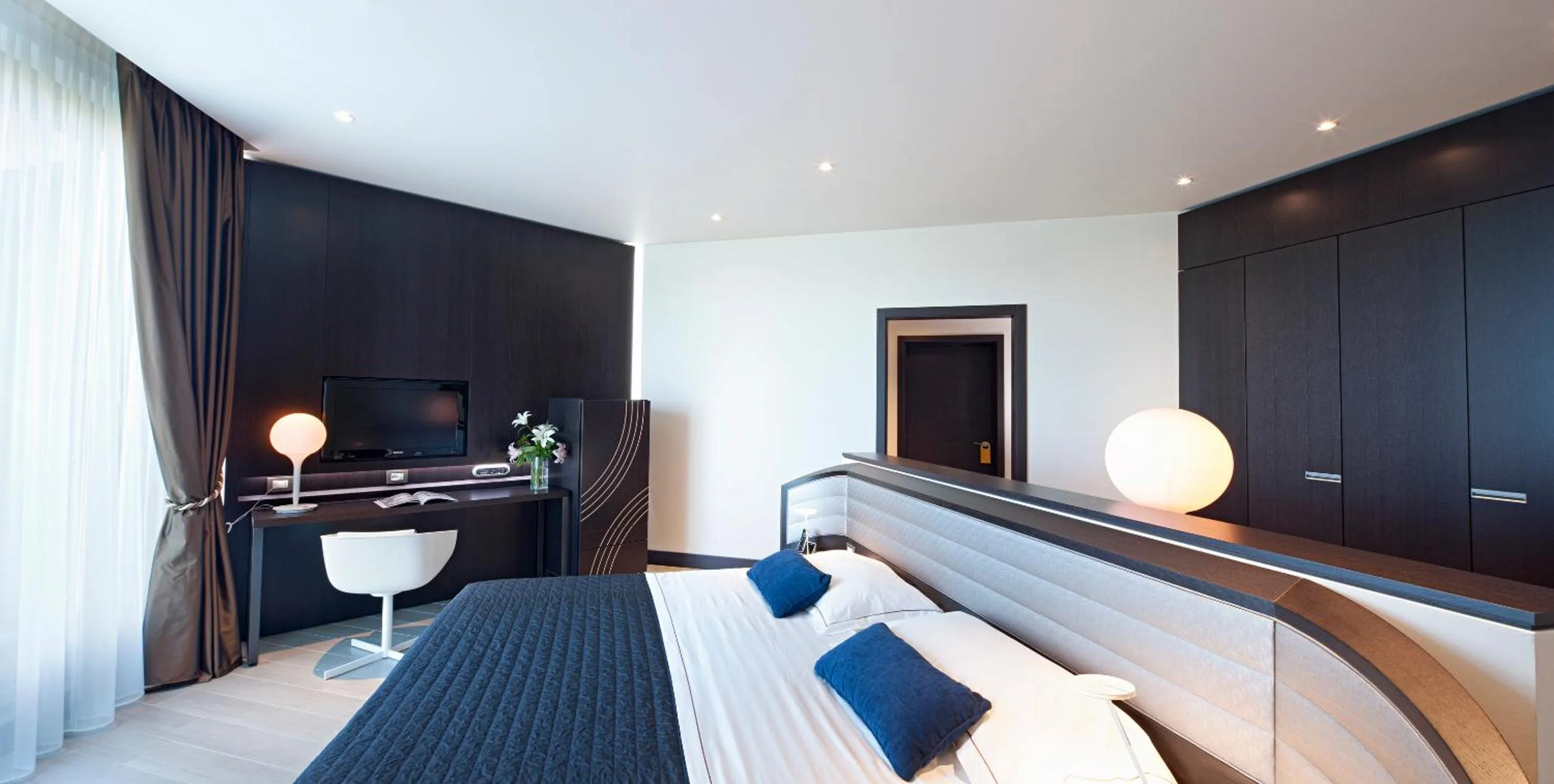 Bed in Isola di Albarella Golf Hotel