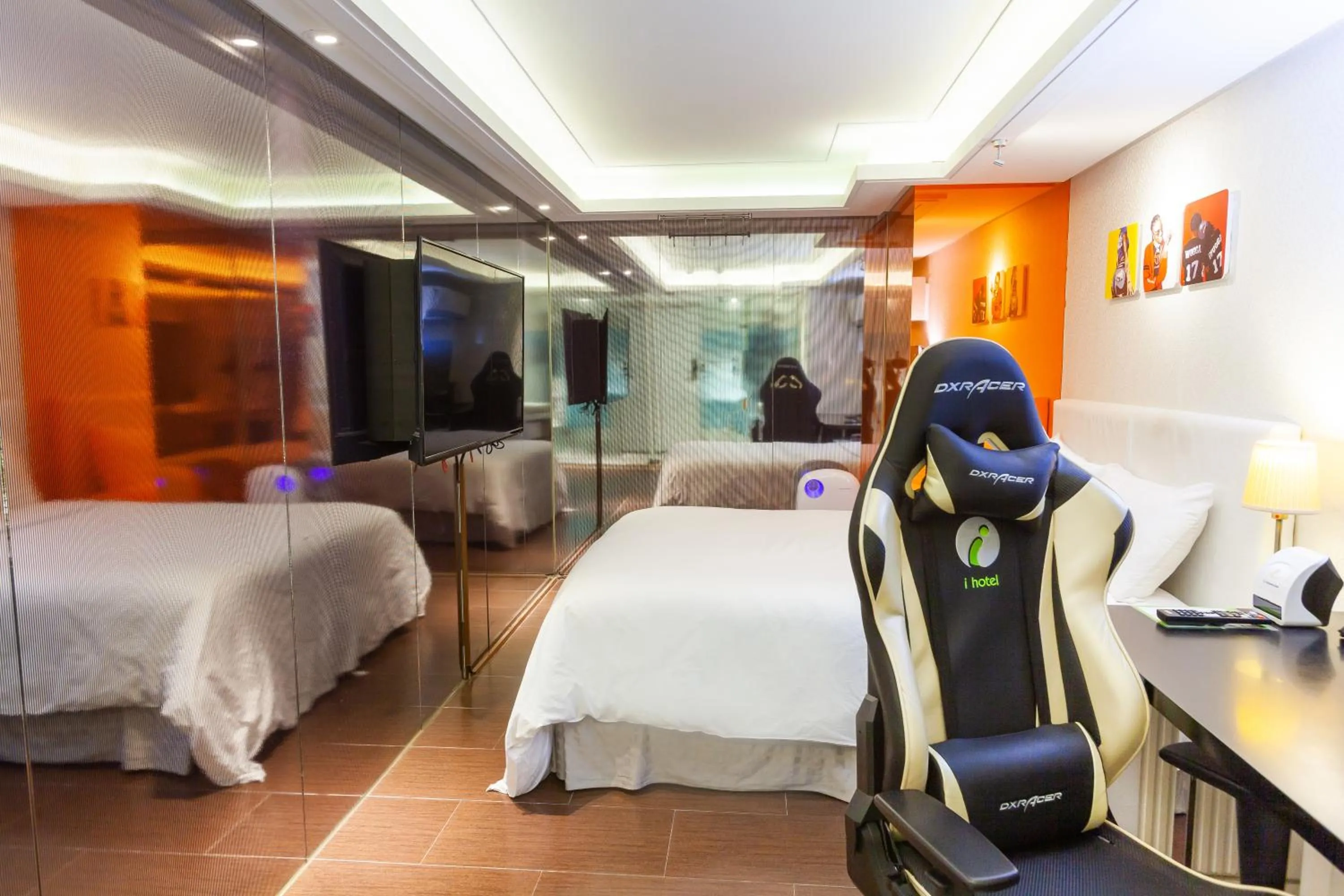 Bed in i hotel - Taoyuan