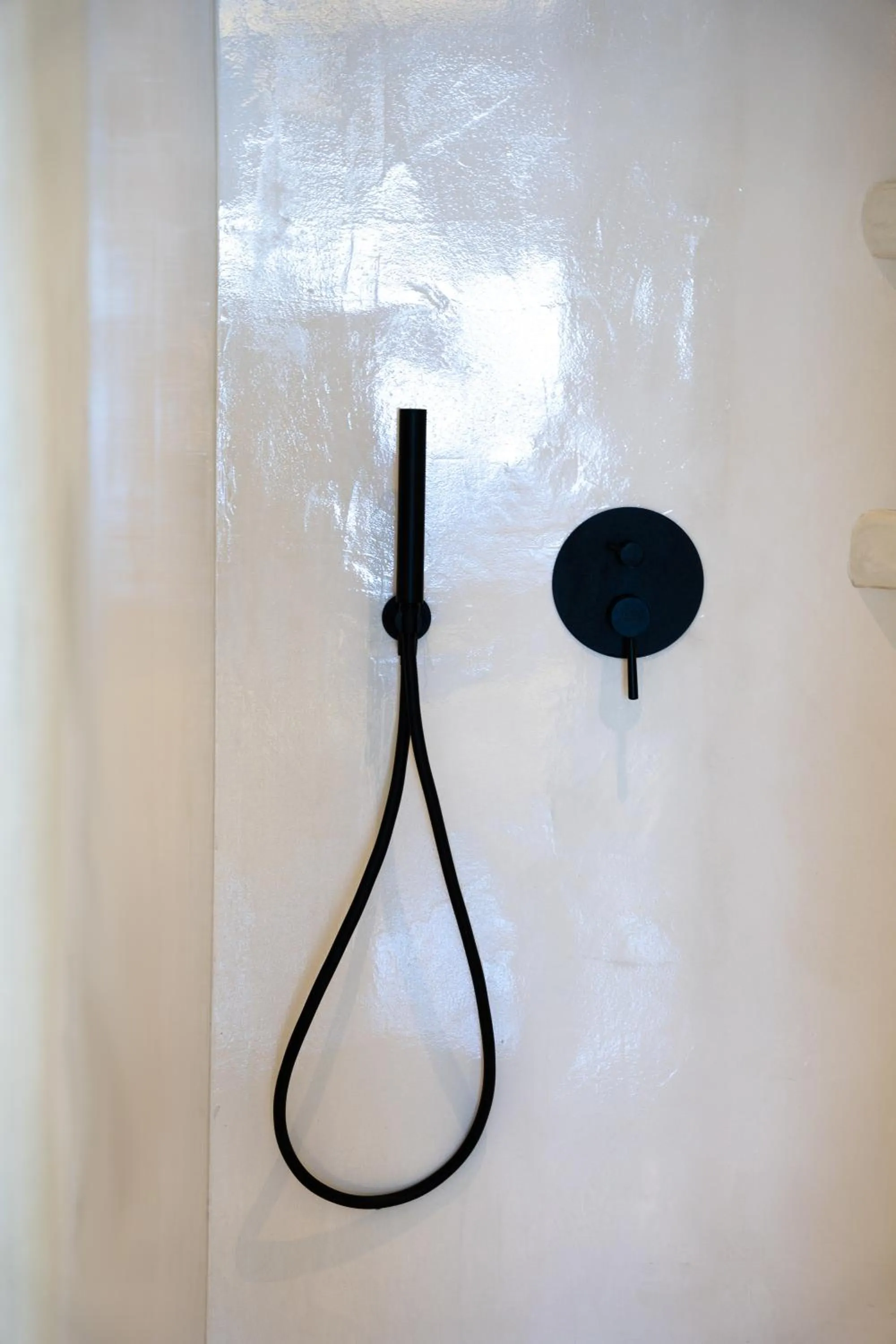 Property building in Leon Luxury Suites