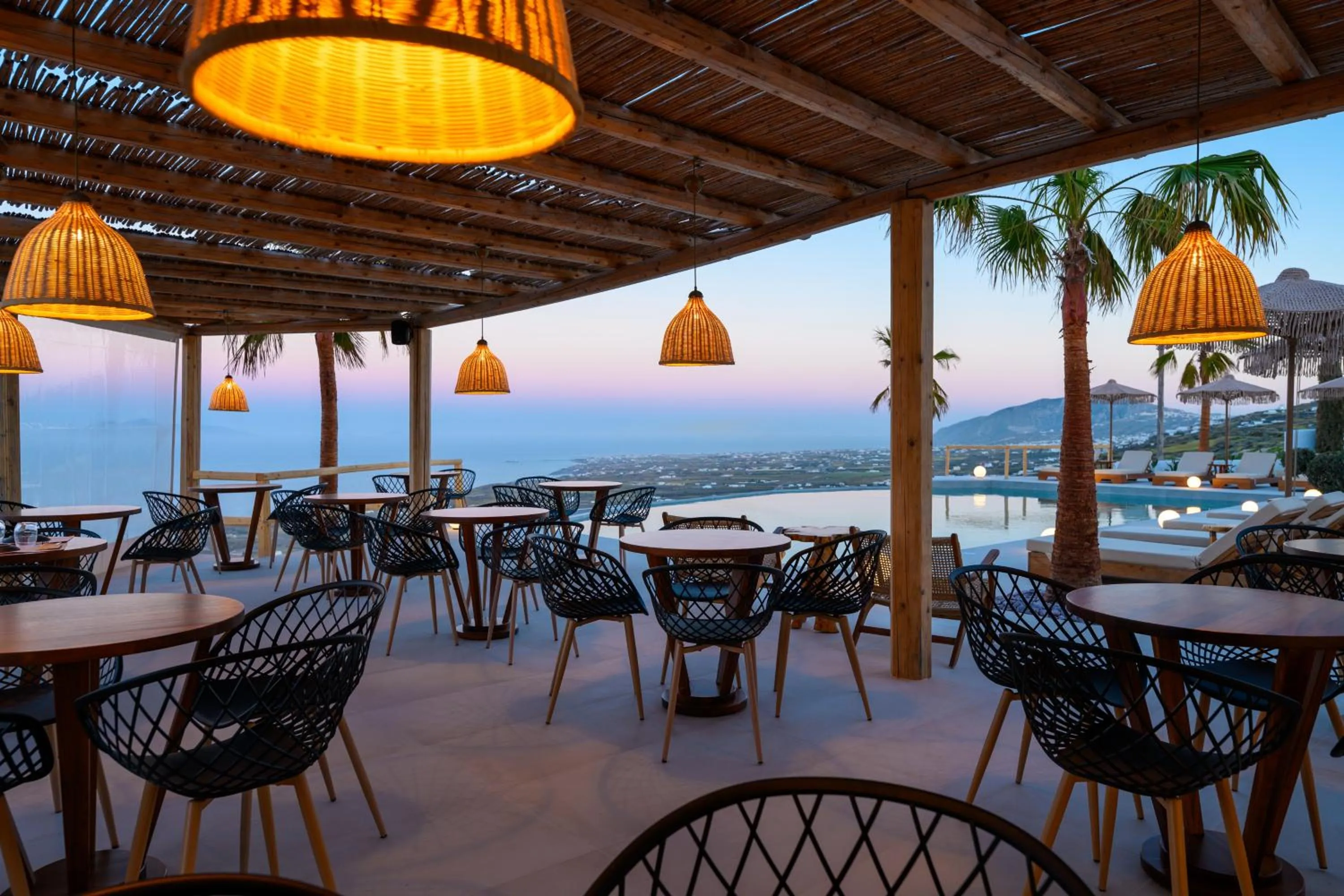 Lounge or bar in Leon Luxury Suites