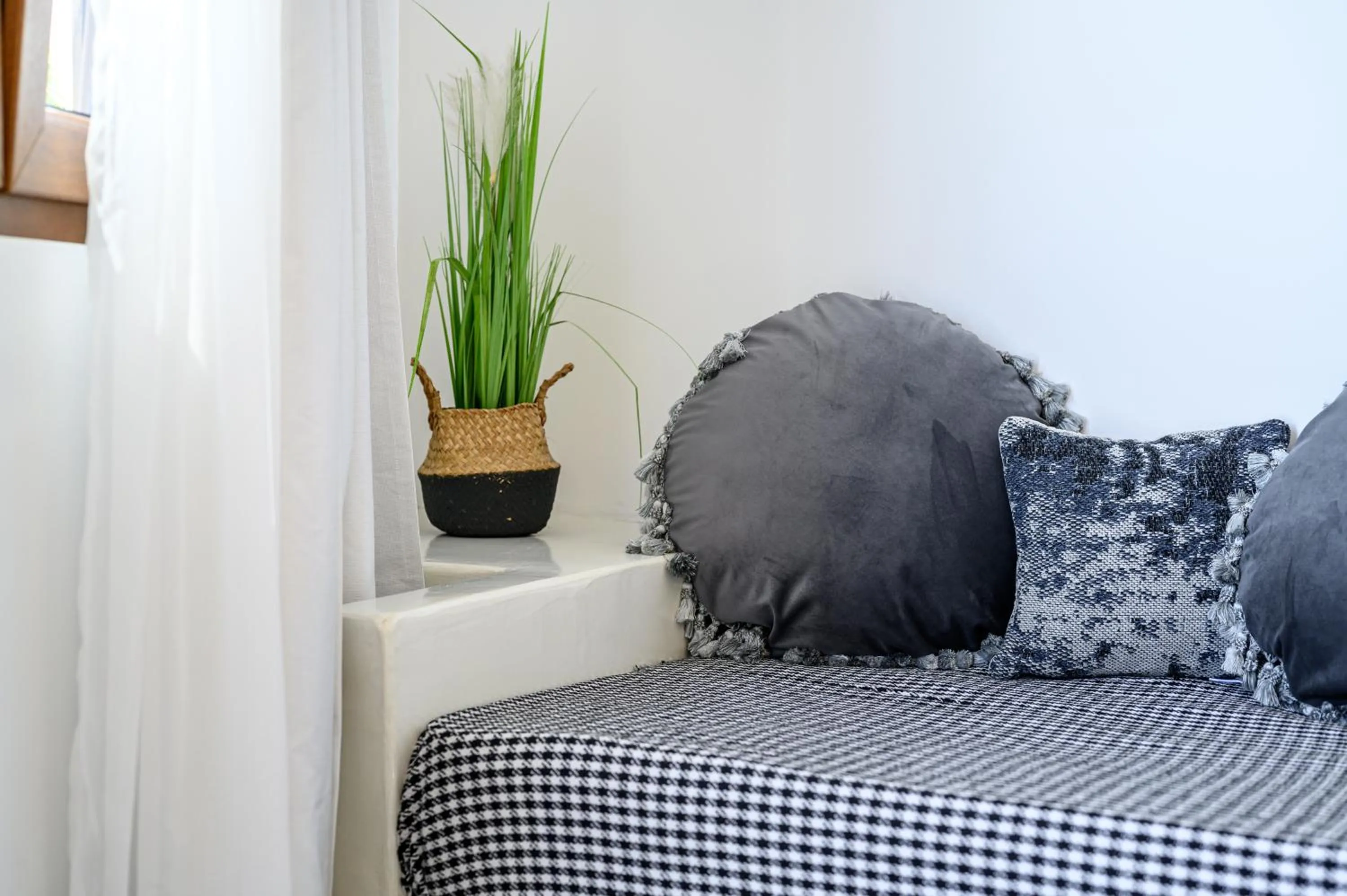 Bed in Leon Luxury Suites