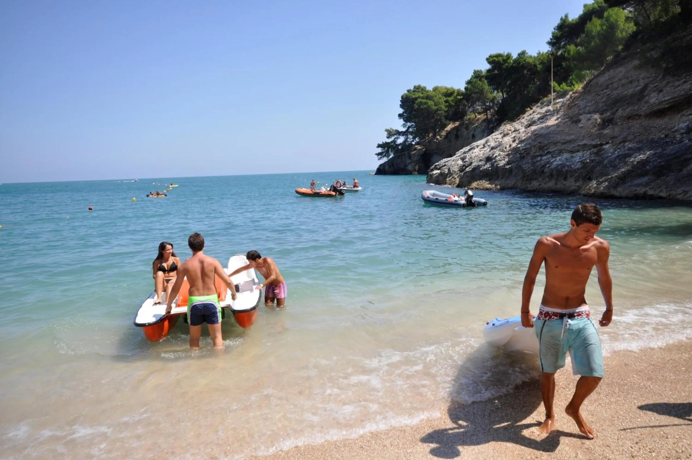 Beach in Pugnochiuso Resort Hotel del Faro