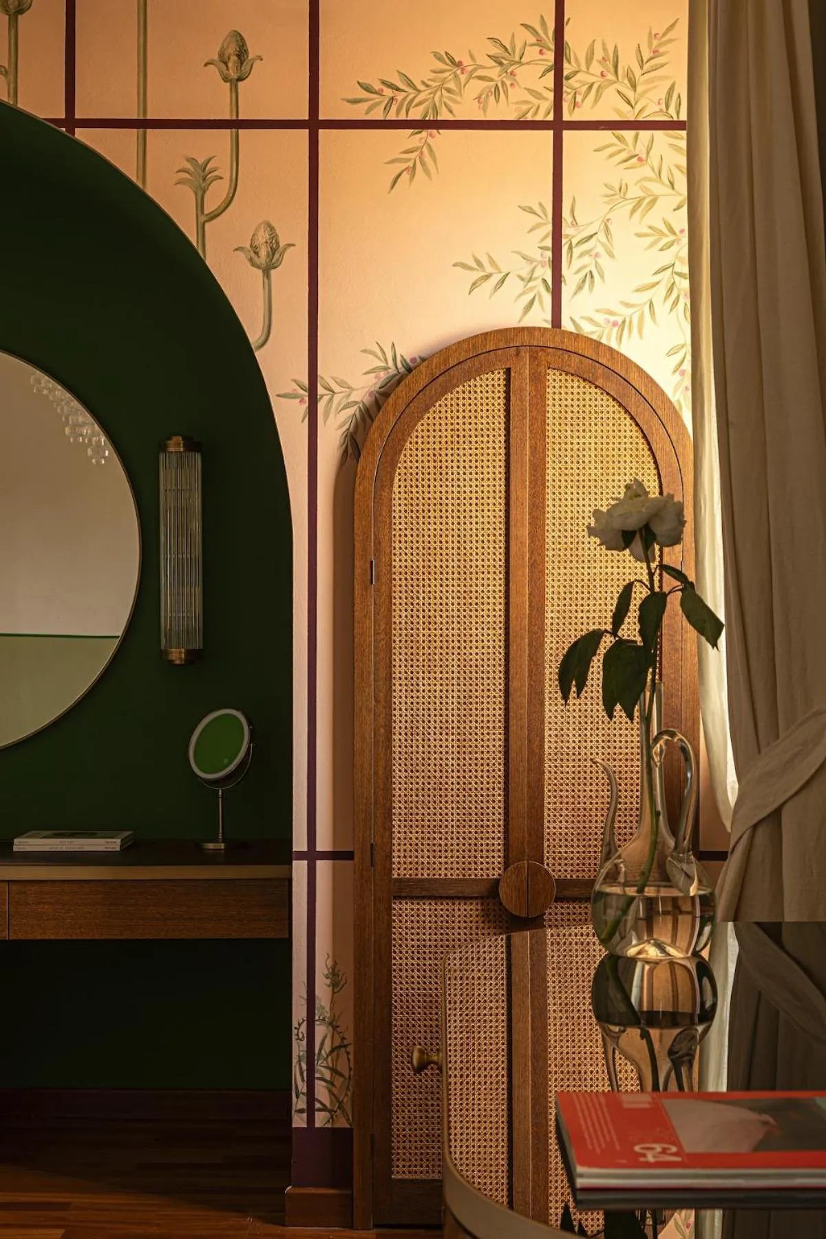 furniture in Hotel Certosa Di Maggiano