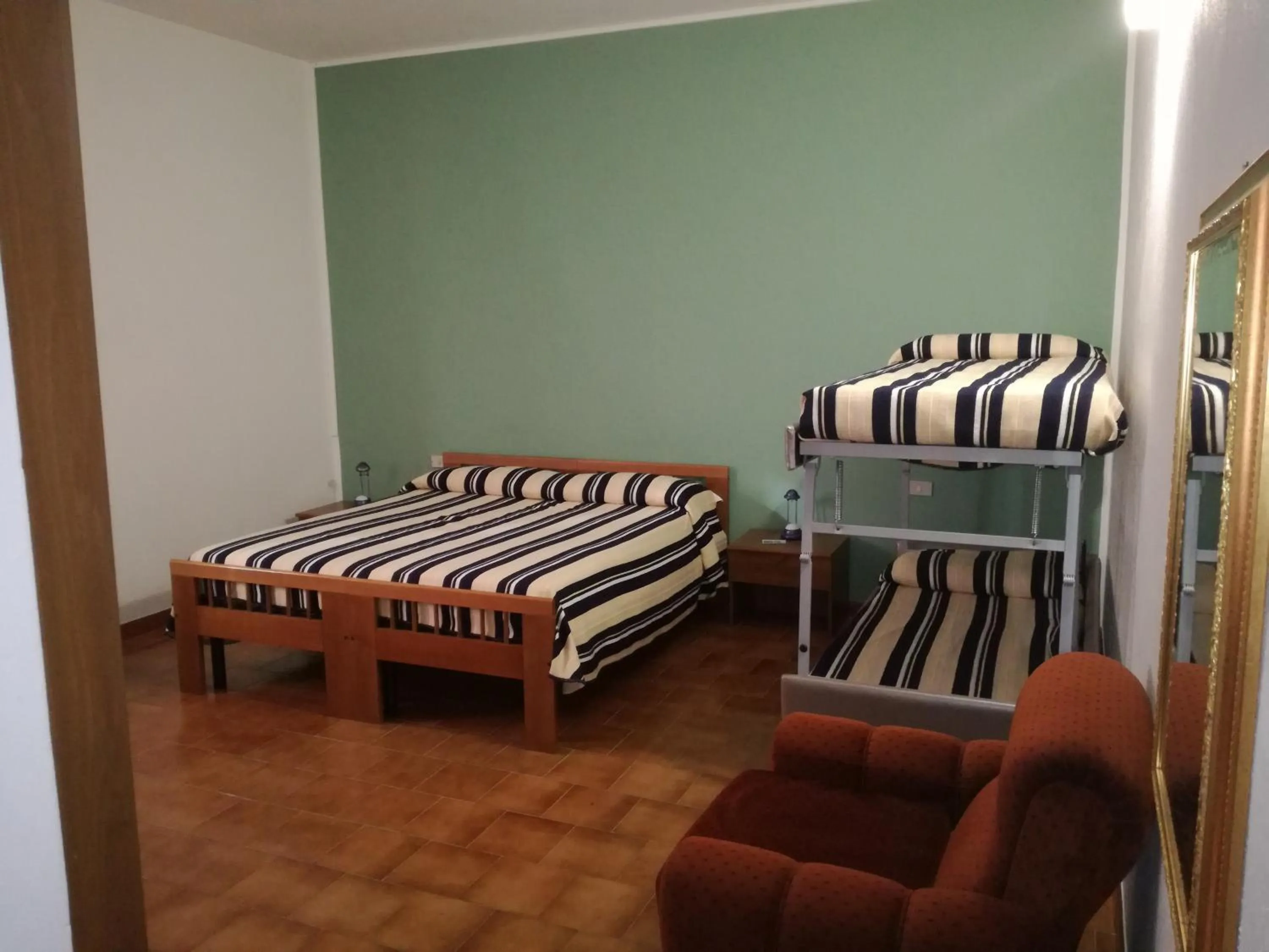 bunk bed, Bed in Hotel L'Aragosta