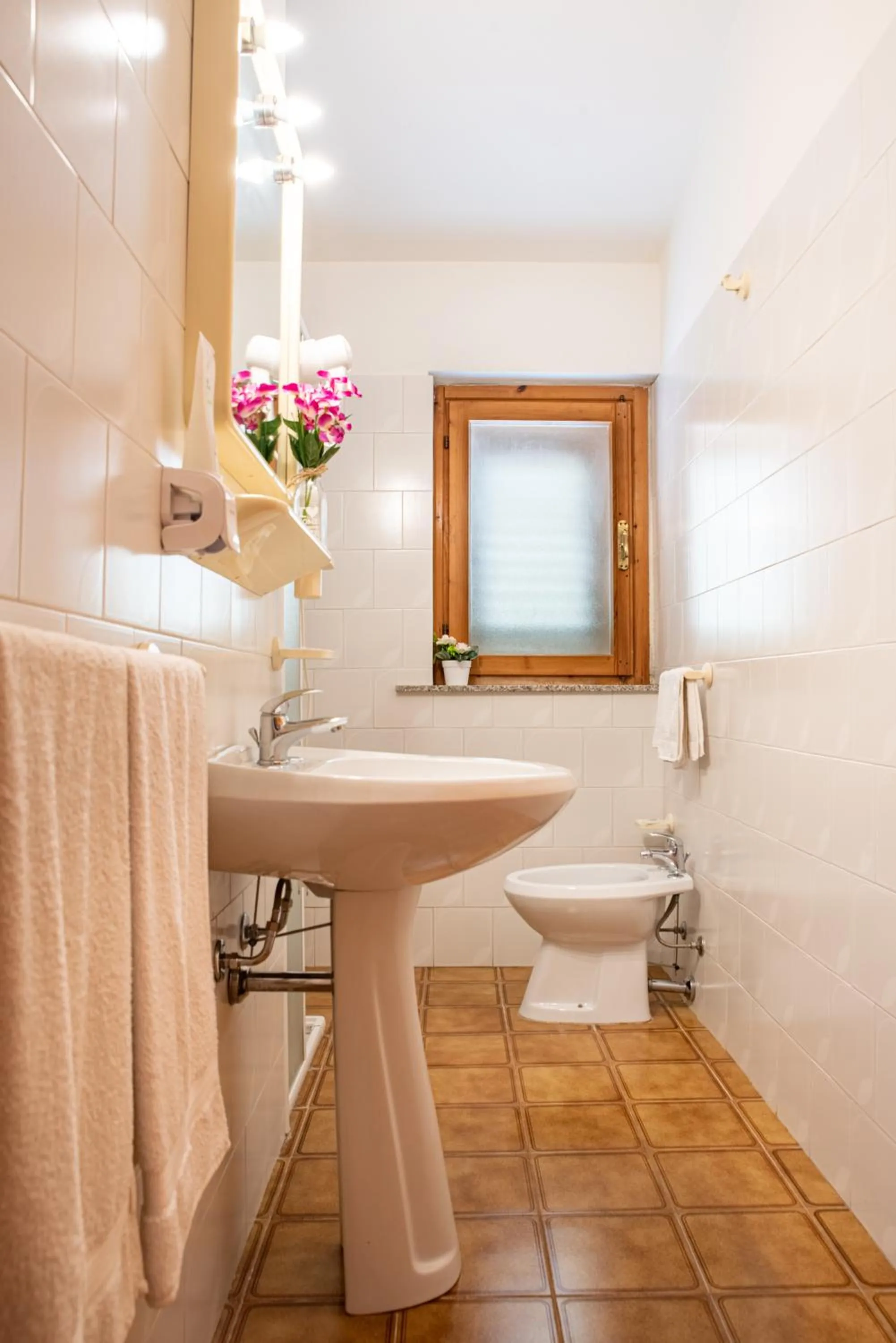 Toilet in Hotel L'Aragosta