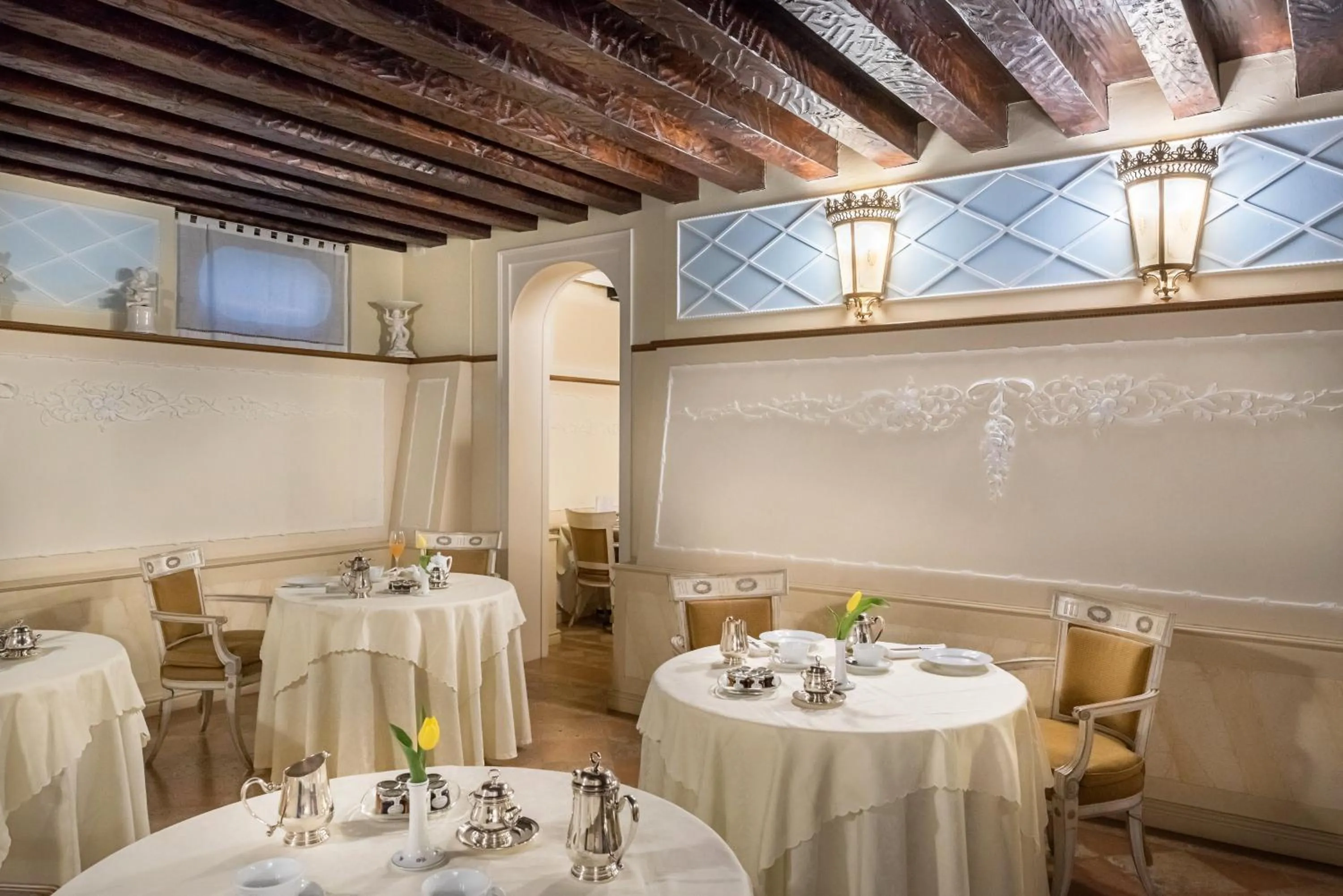 Area and facilities in Villa Franceschi Hotel & Resort