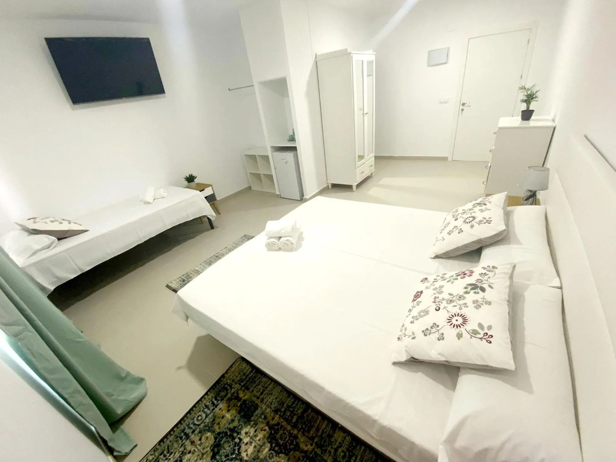 Bed in Villamartin Hotel GHB