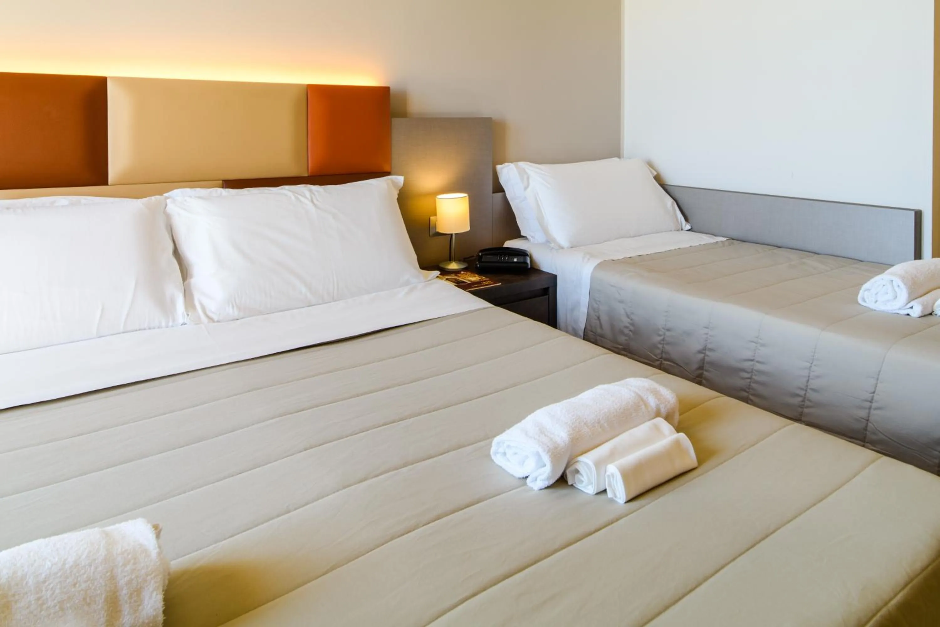 Bed in Hotel Tirreno