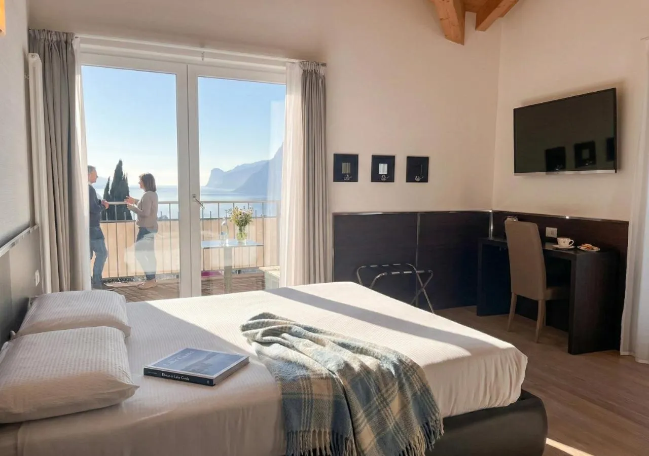 Bed in Hotel Isola Verde