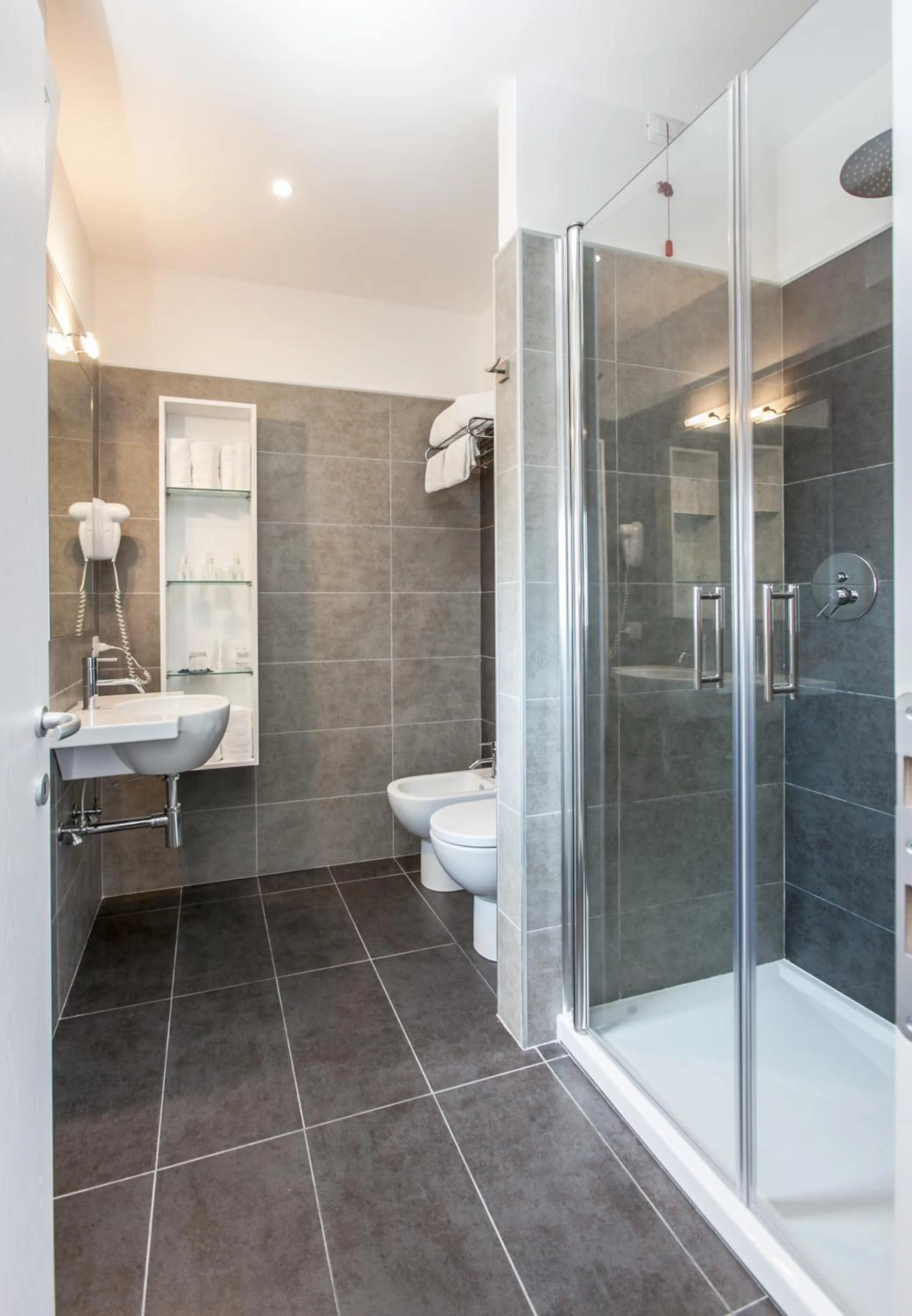 Bathroom in Hotel Gardenia