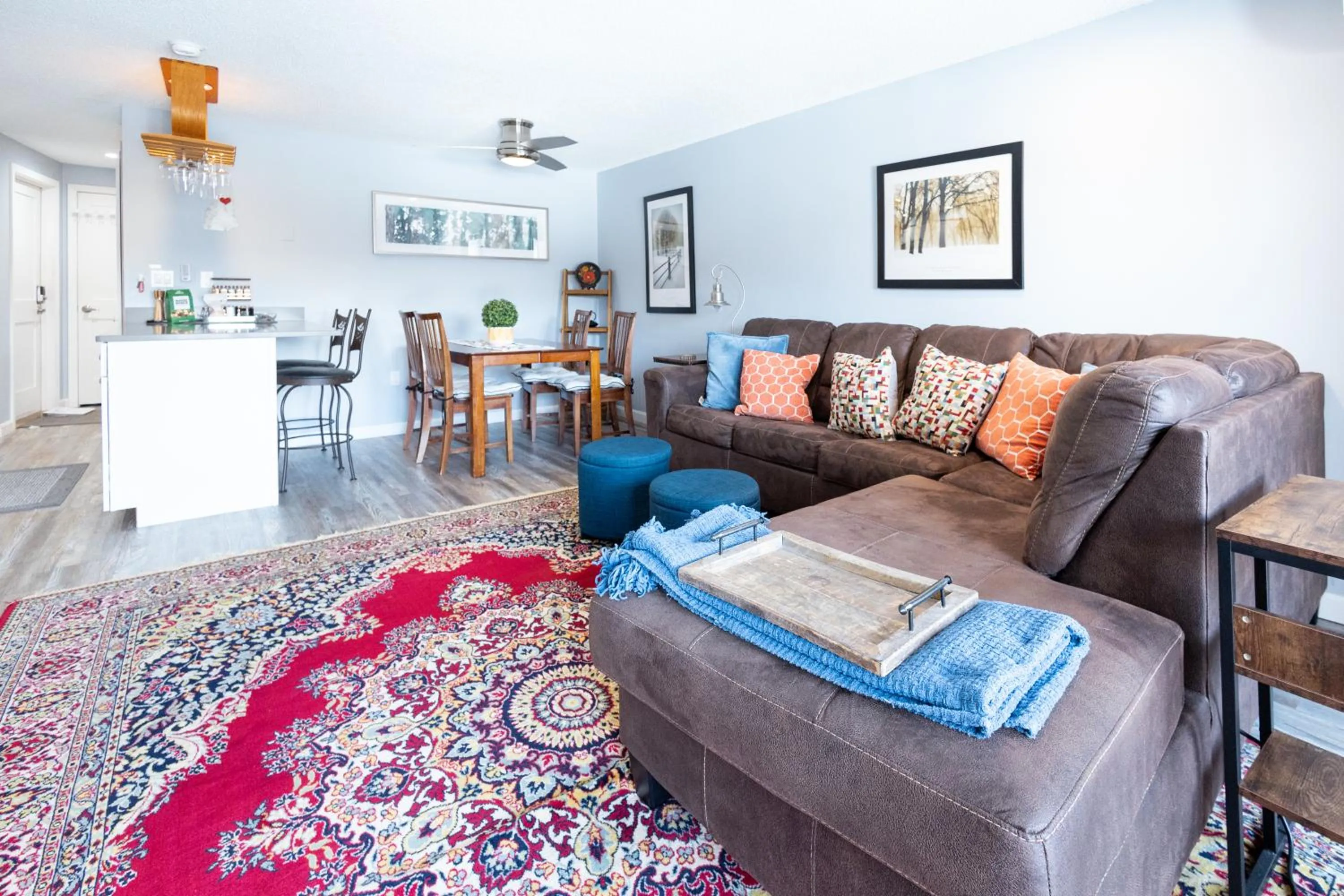 Living room in White Mountains Getaway with amazing views!