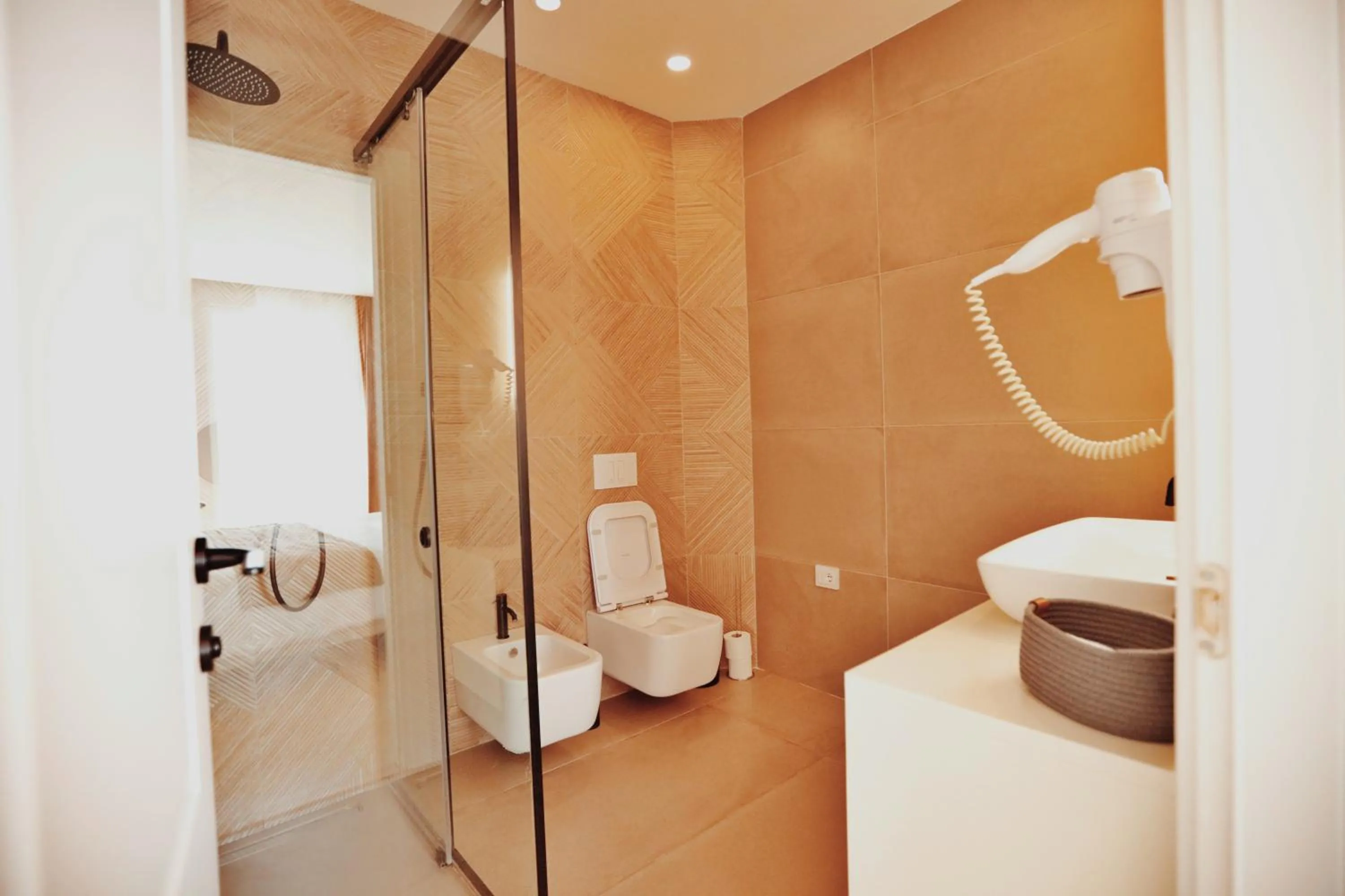 Toilet in Grand Mirage