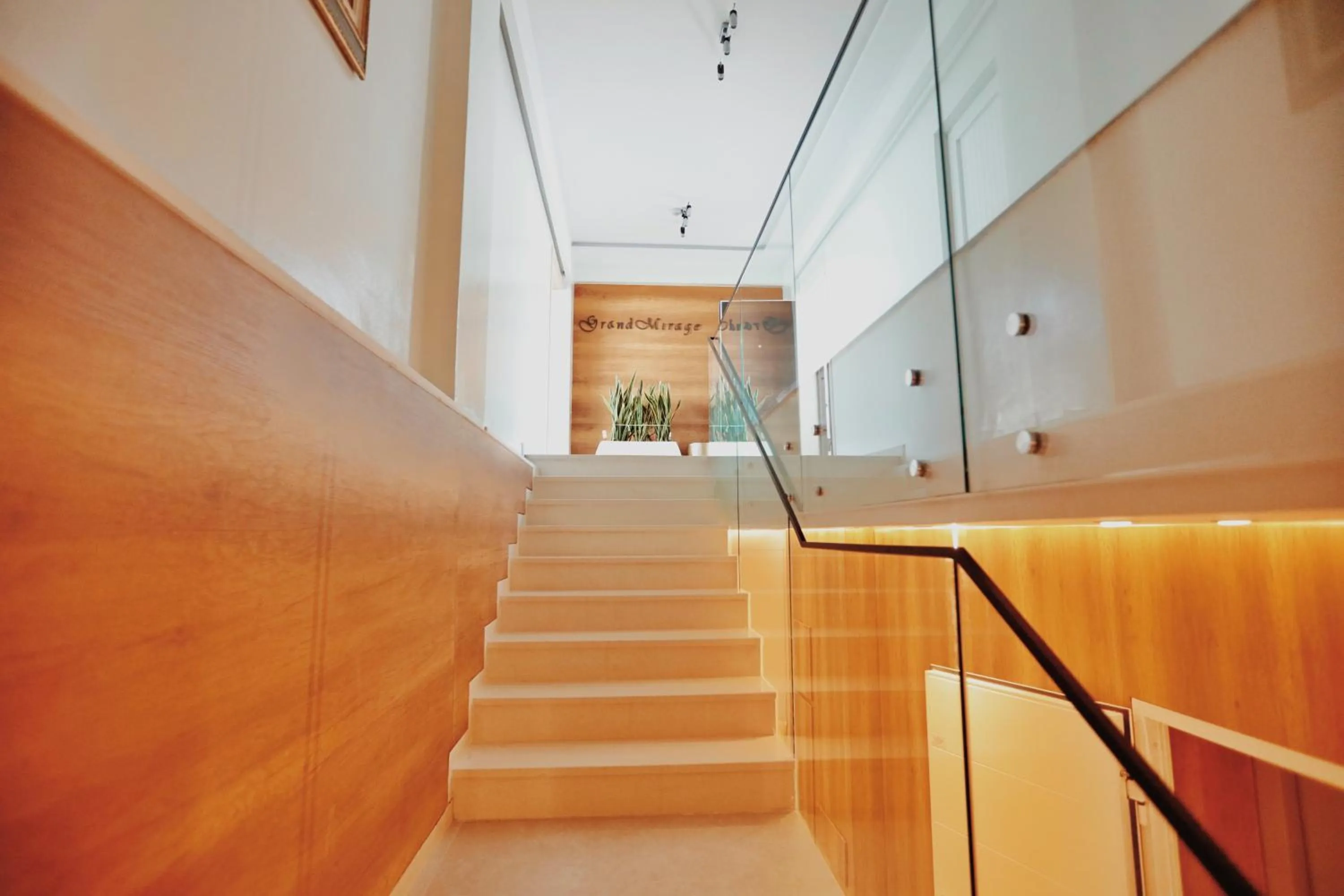 Property building in Grand Mirage