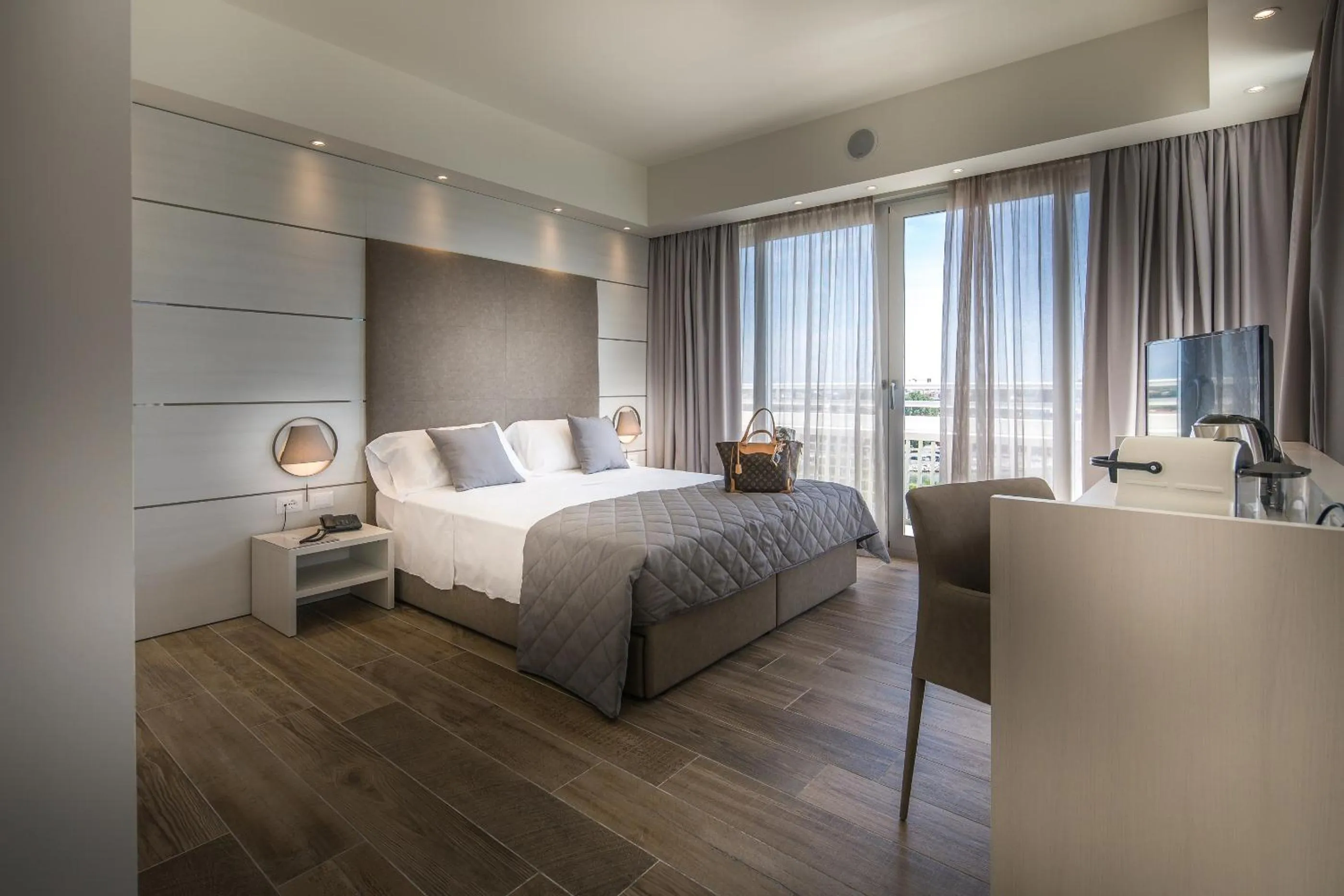 Photo of the whole room, Bed in Hotel San Giorgio Resort 4S