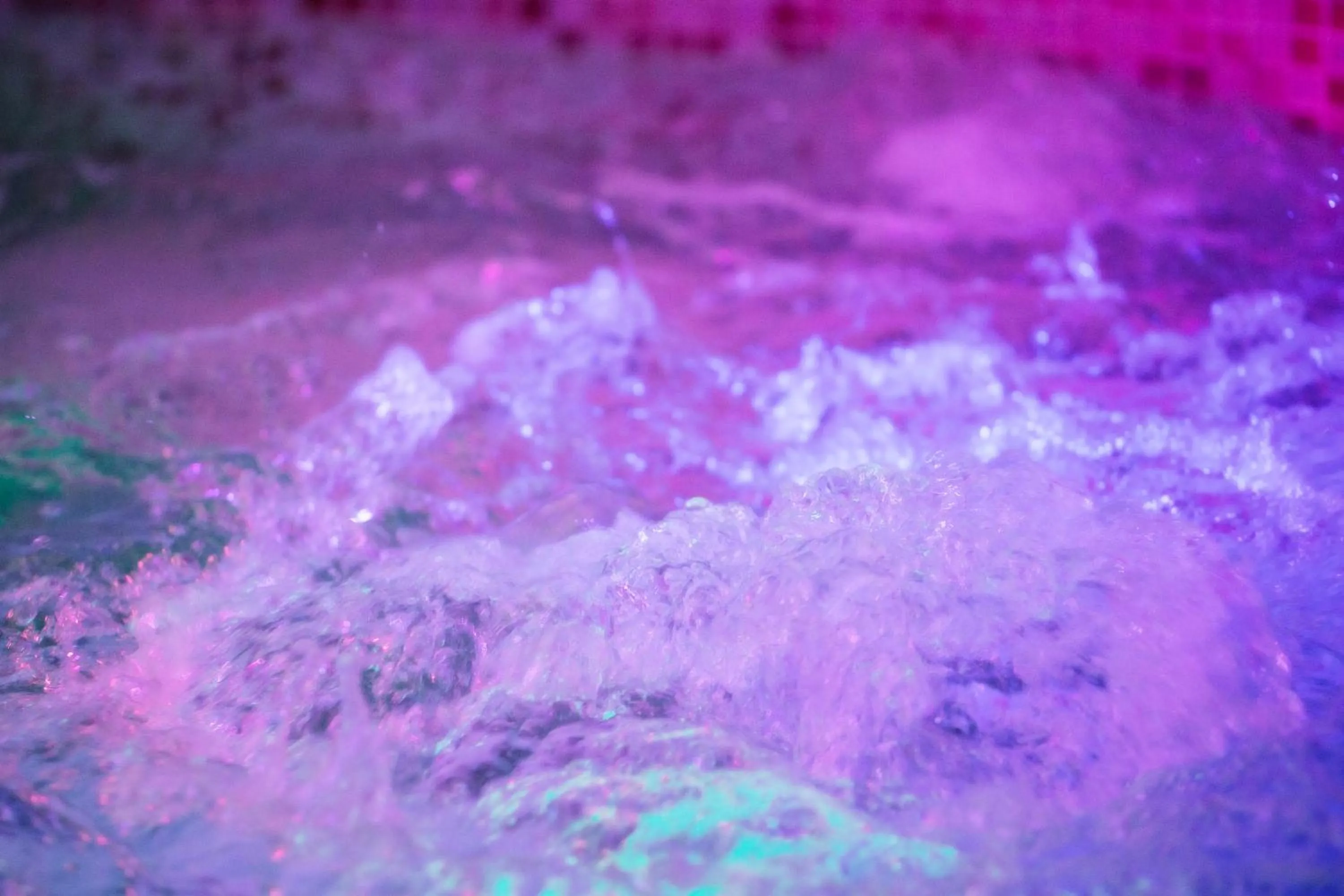 Hot Tub in Grand Hotel Osman