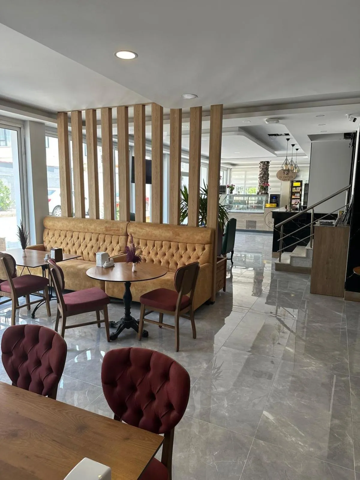 Seating area in DIONISUS LARA