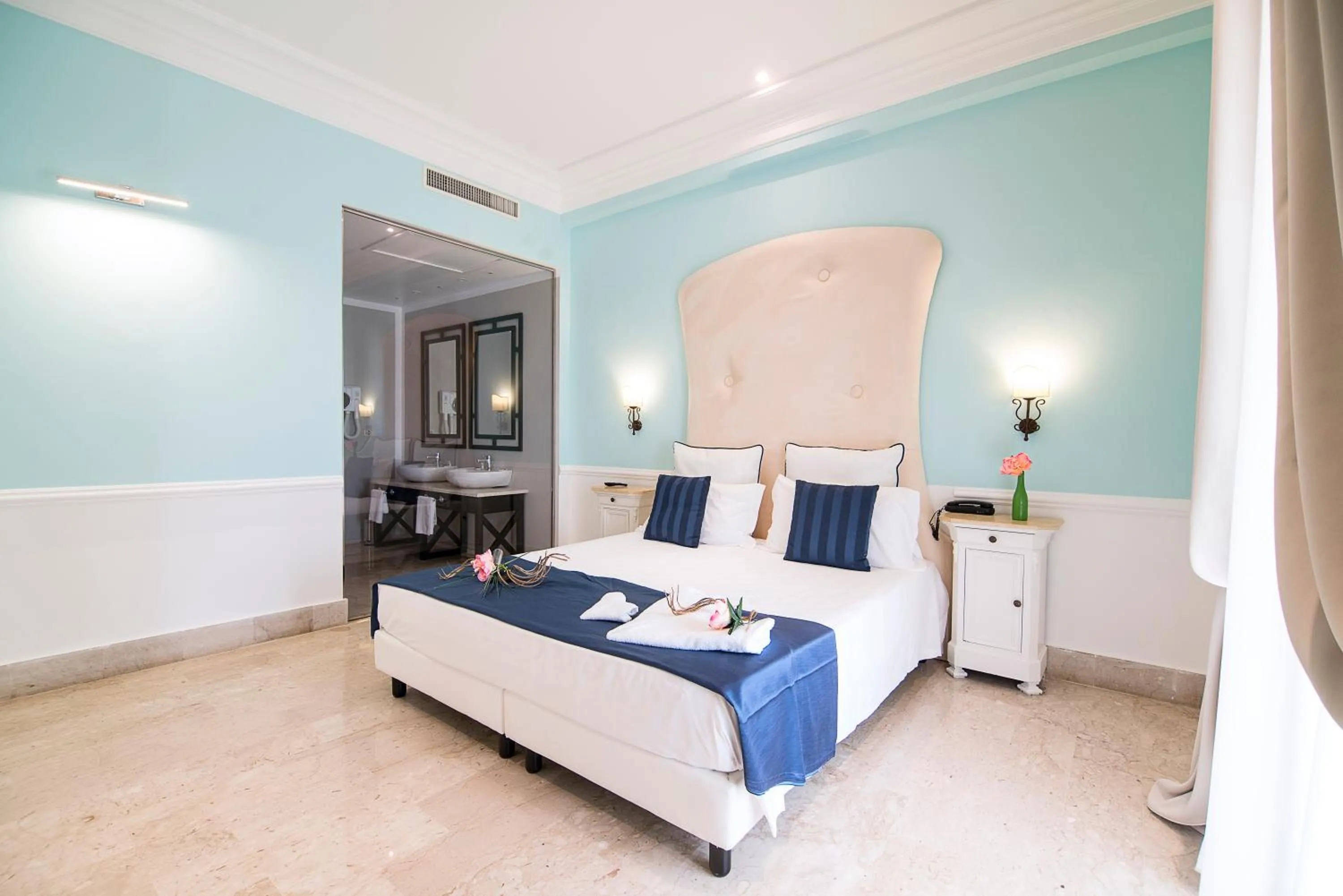 Bed in Hotel Baglio Basile