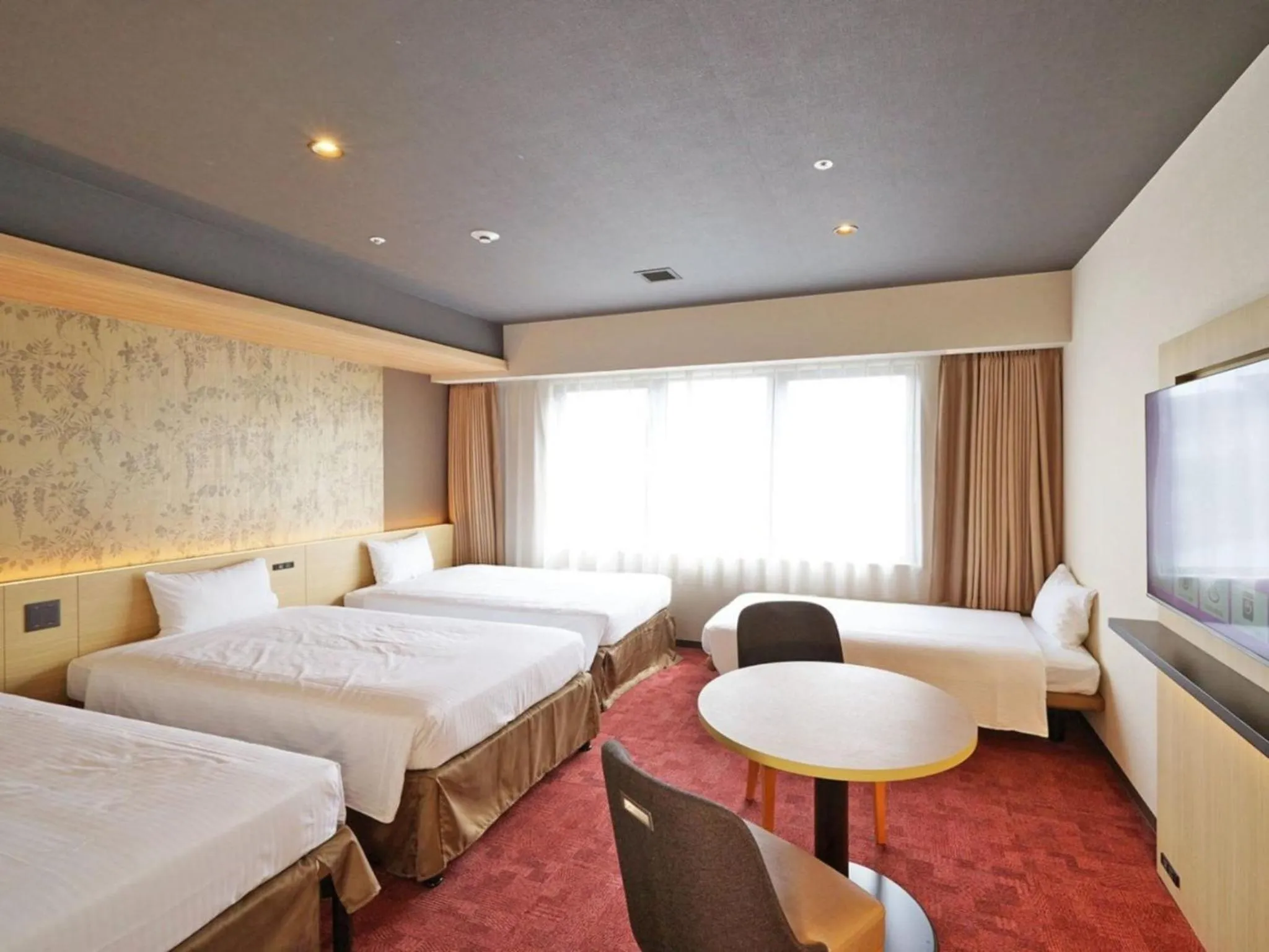 Photo of the whole room, Bed in CHISUN PREMIUM Kyoto Kujo