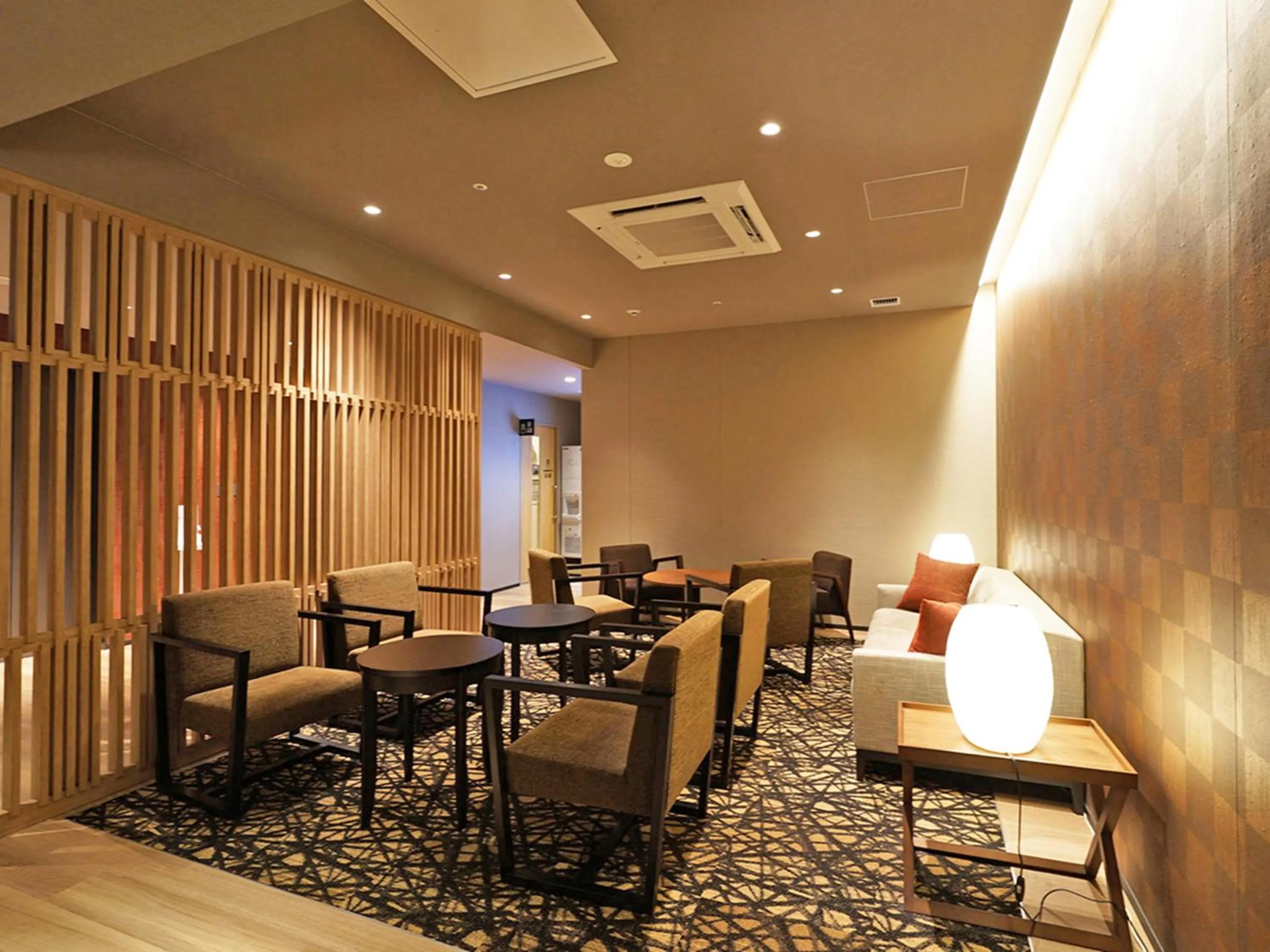 Lobby or reception in CHISUN PREMIUM Kyoto Kujo