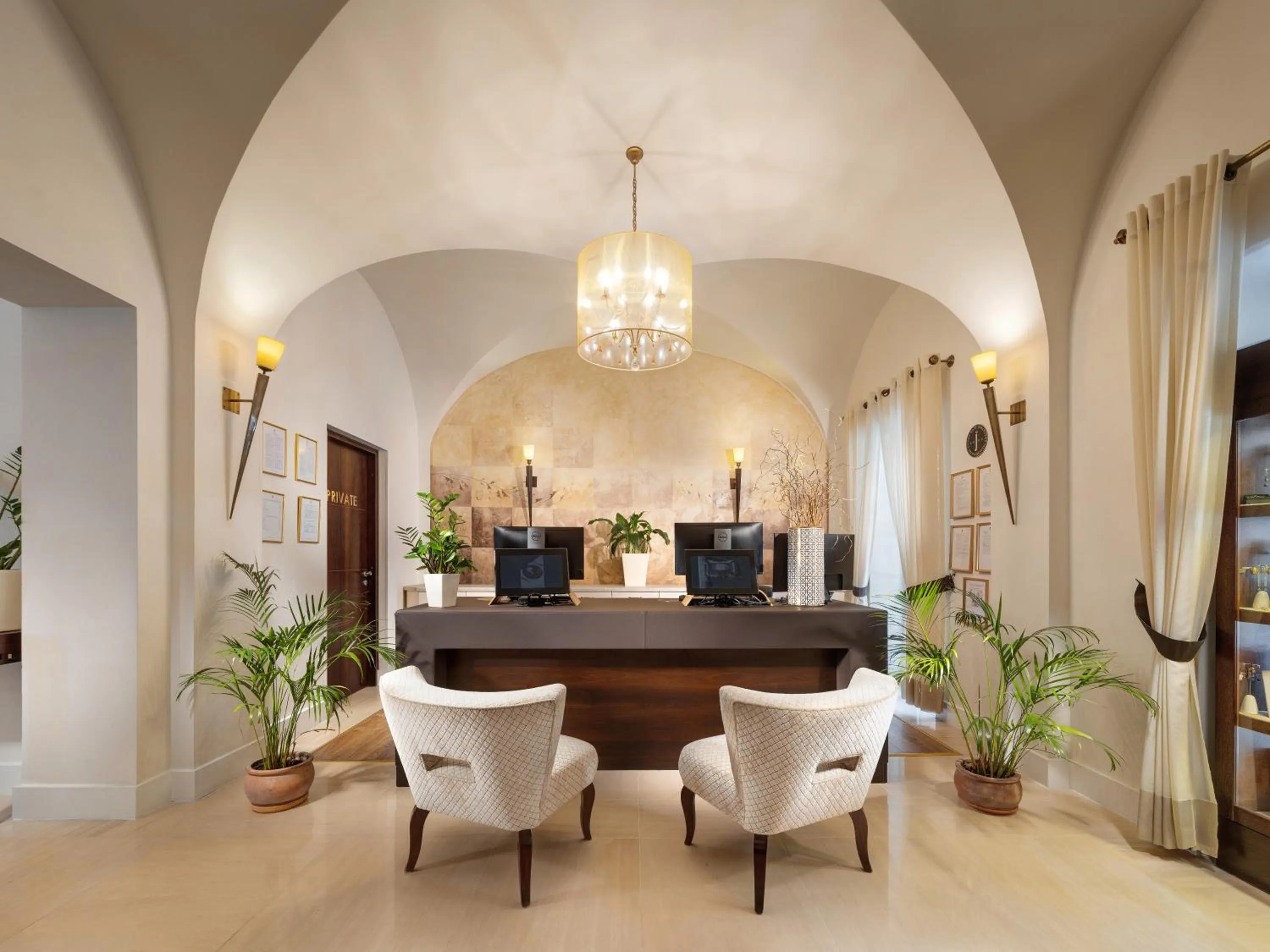 Lobby or reception in Mamaison Le Regina Boutique Hotel