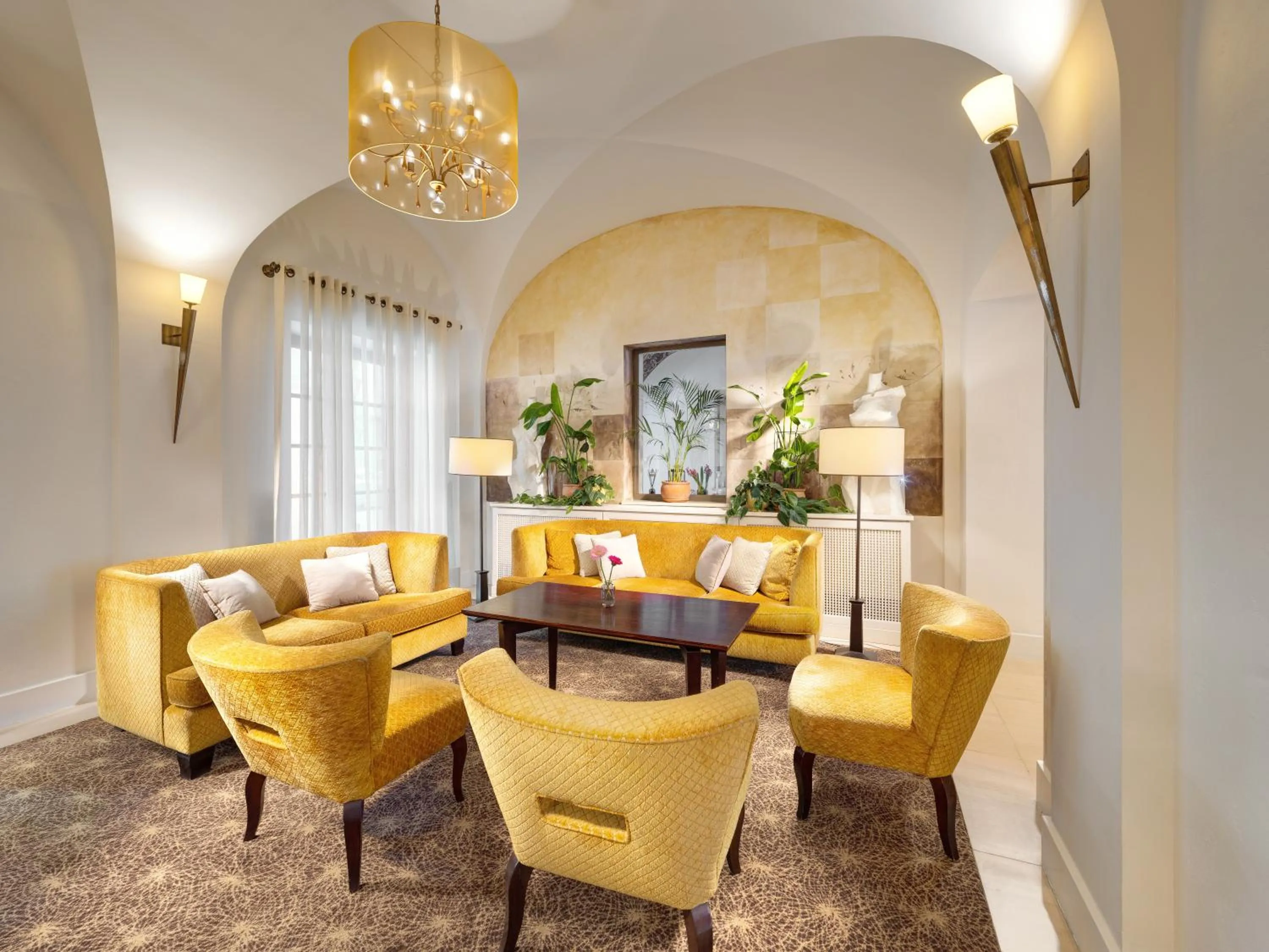 Lobby or reception in Mamaison Le Regina Boutique Hotel