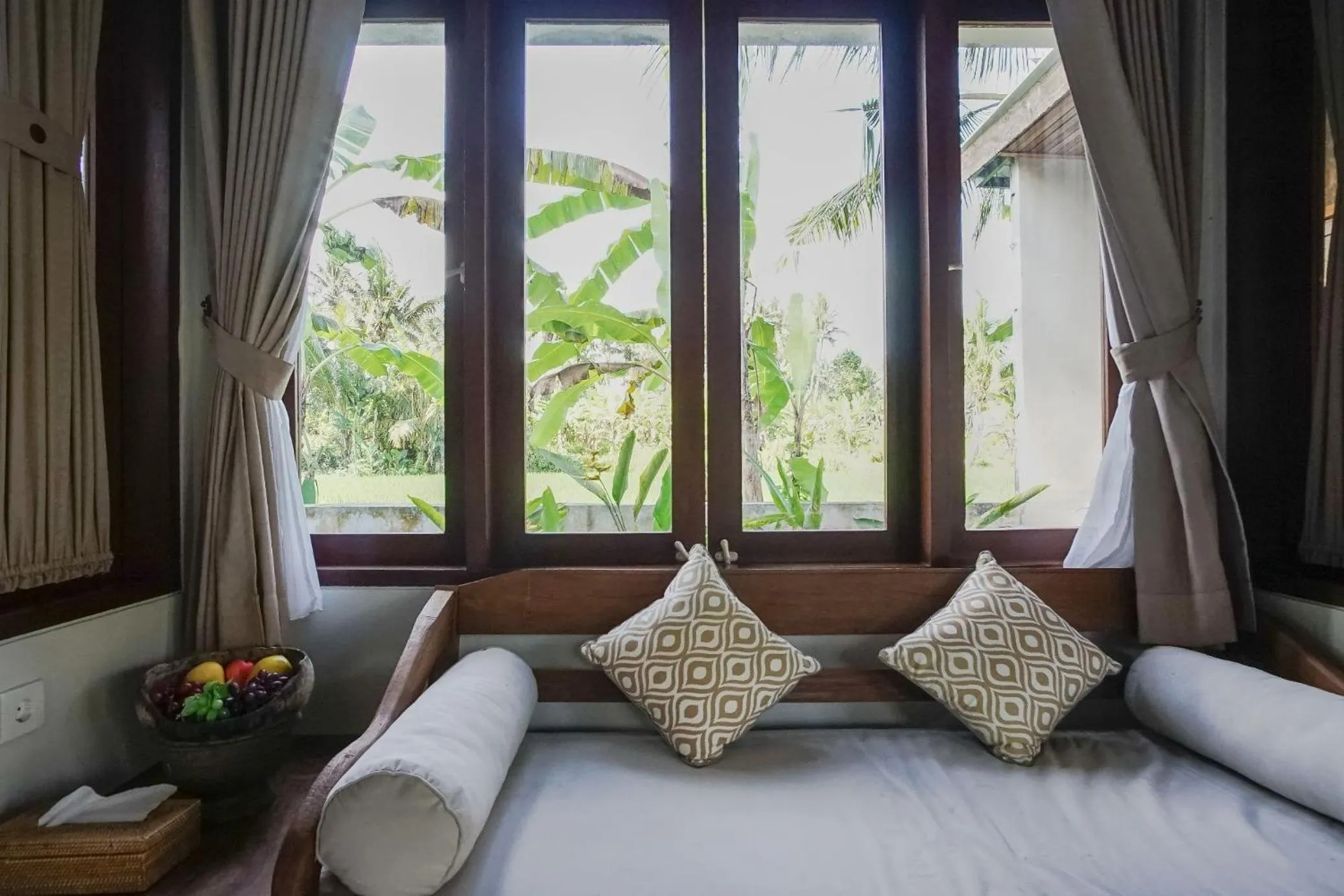 Photo of the whole room, Bed in Nayaka Living Ubud