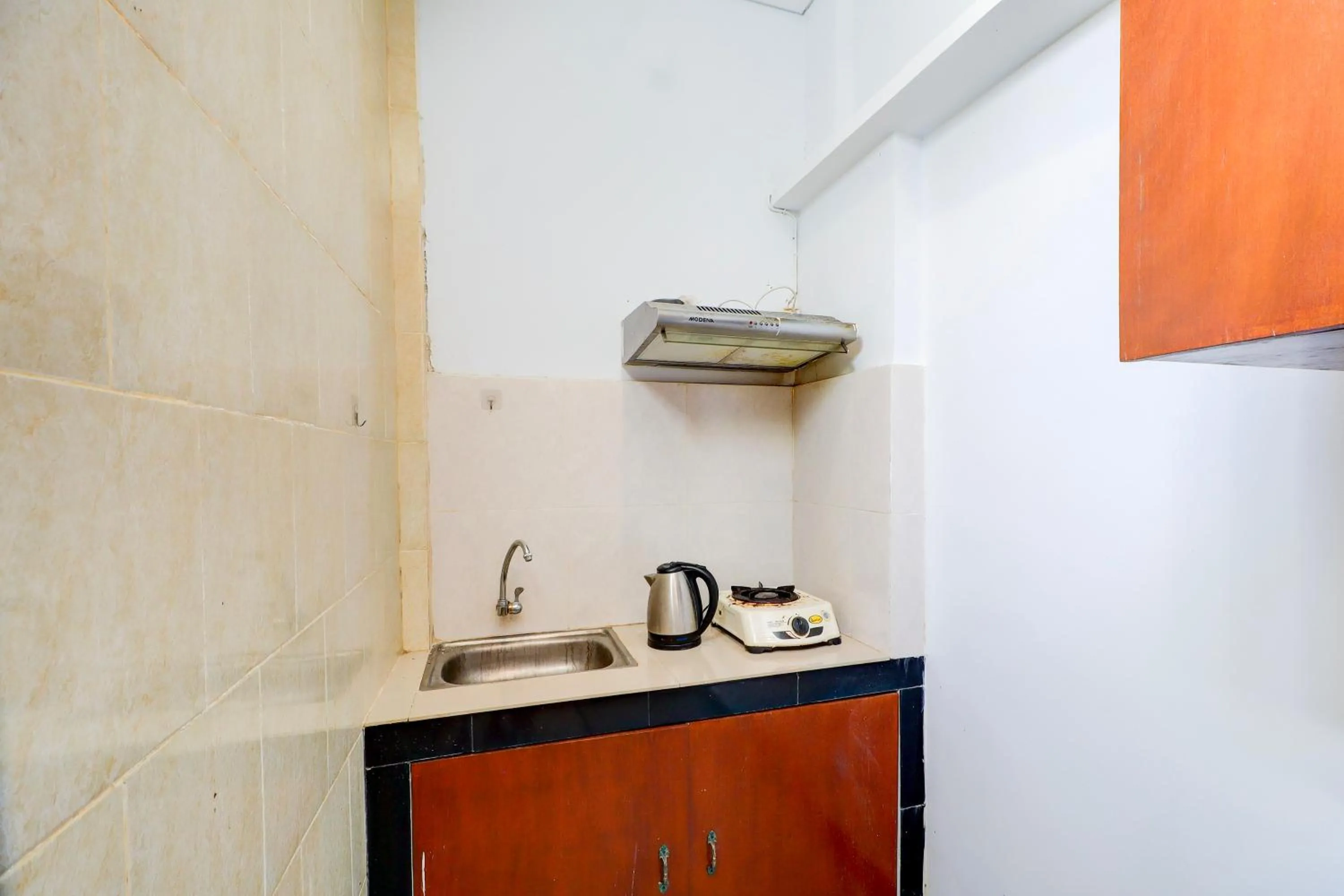 Coffee/tea facilities in Collection O Bali near Keonganan Beach formerly New Asta Graha Homestay