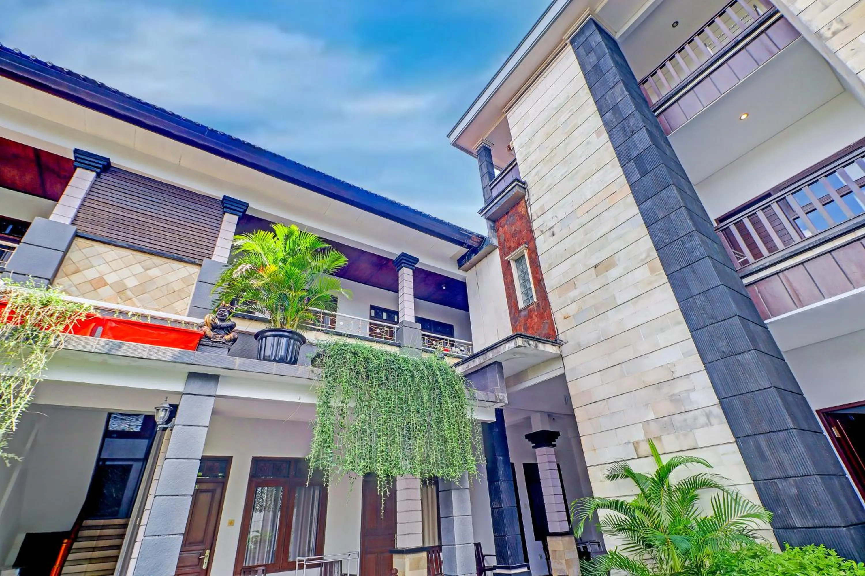 Facade/entrance in Collection O Bali near Keonganan Beach formerly New Asta Graha Homestay