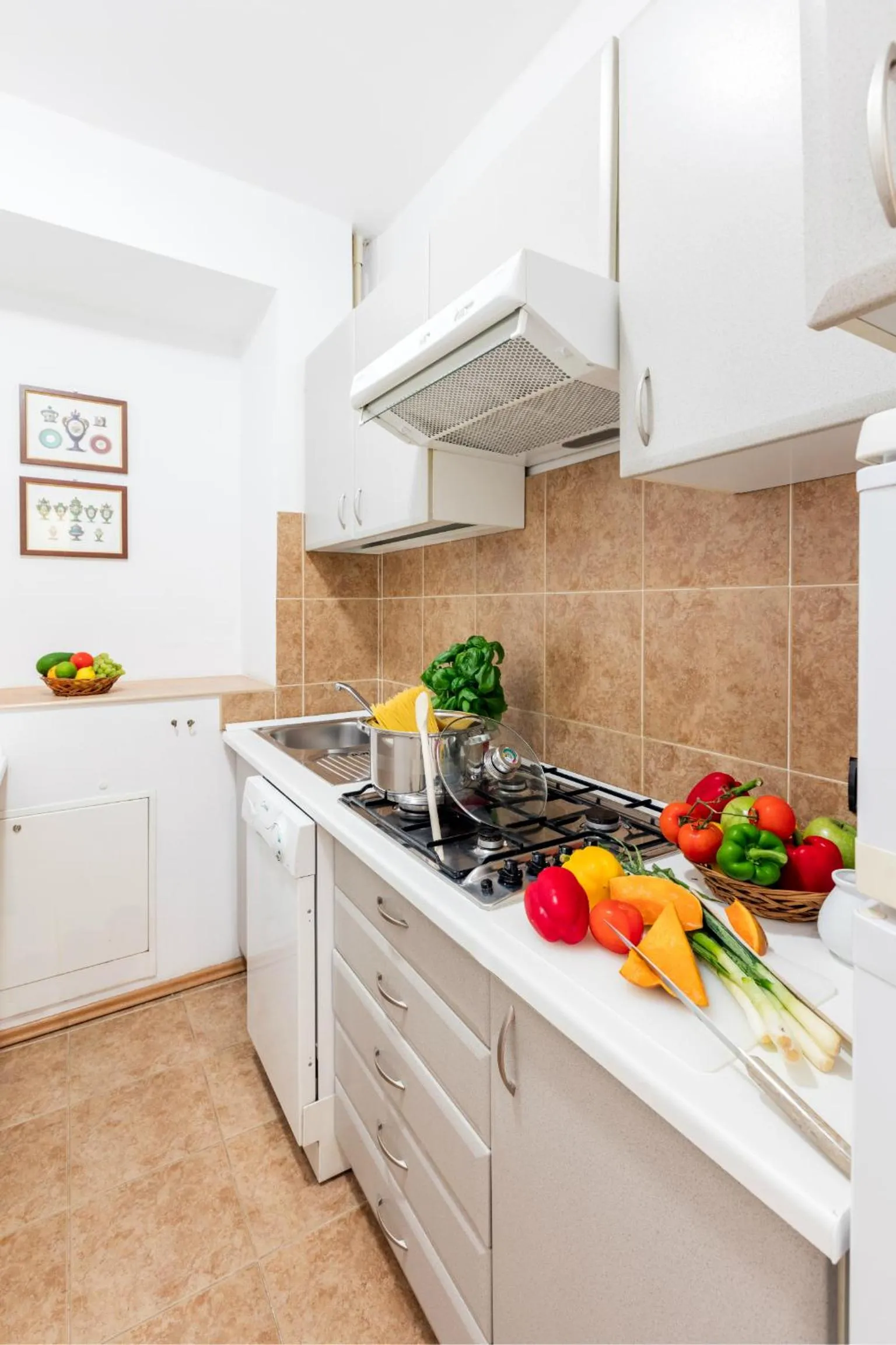 Kitchen or kitchenette in Residence St. Andrew's Palace