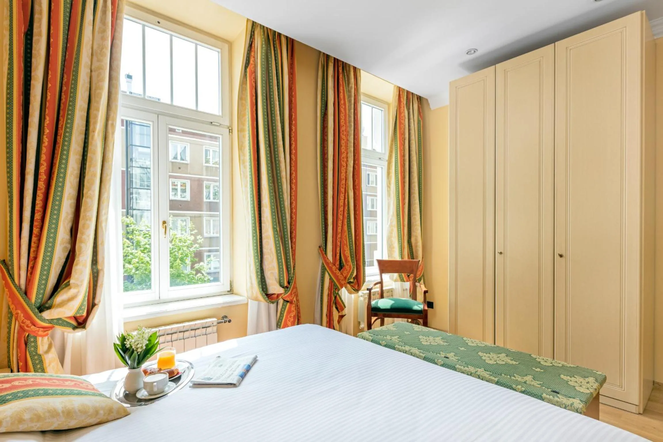 Bed in Residence St. Andrew's Palace