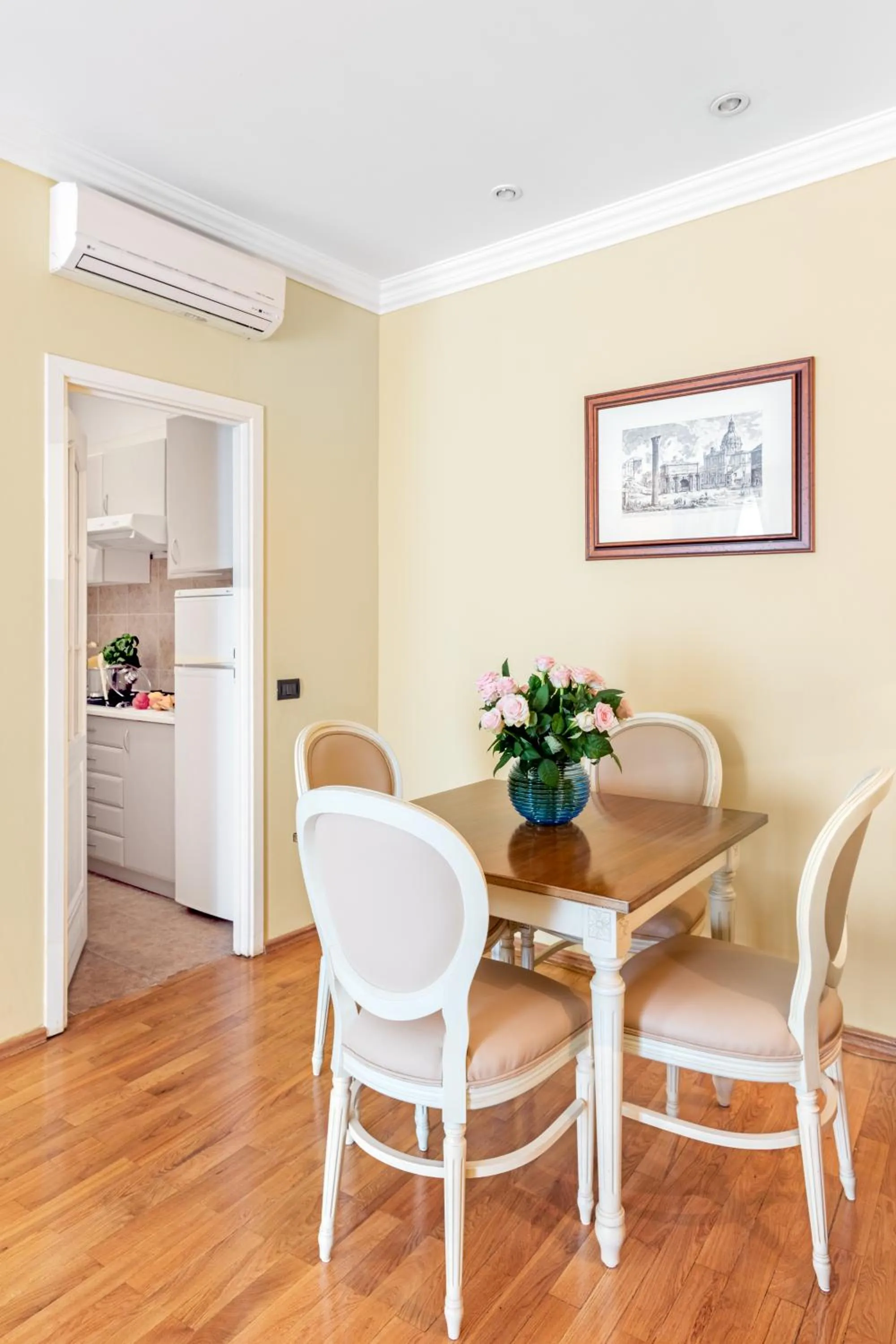 Kitchen or kitchenette in Residence St. Andrew's Palace