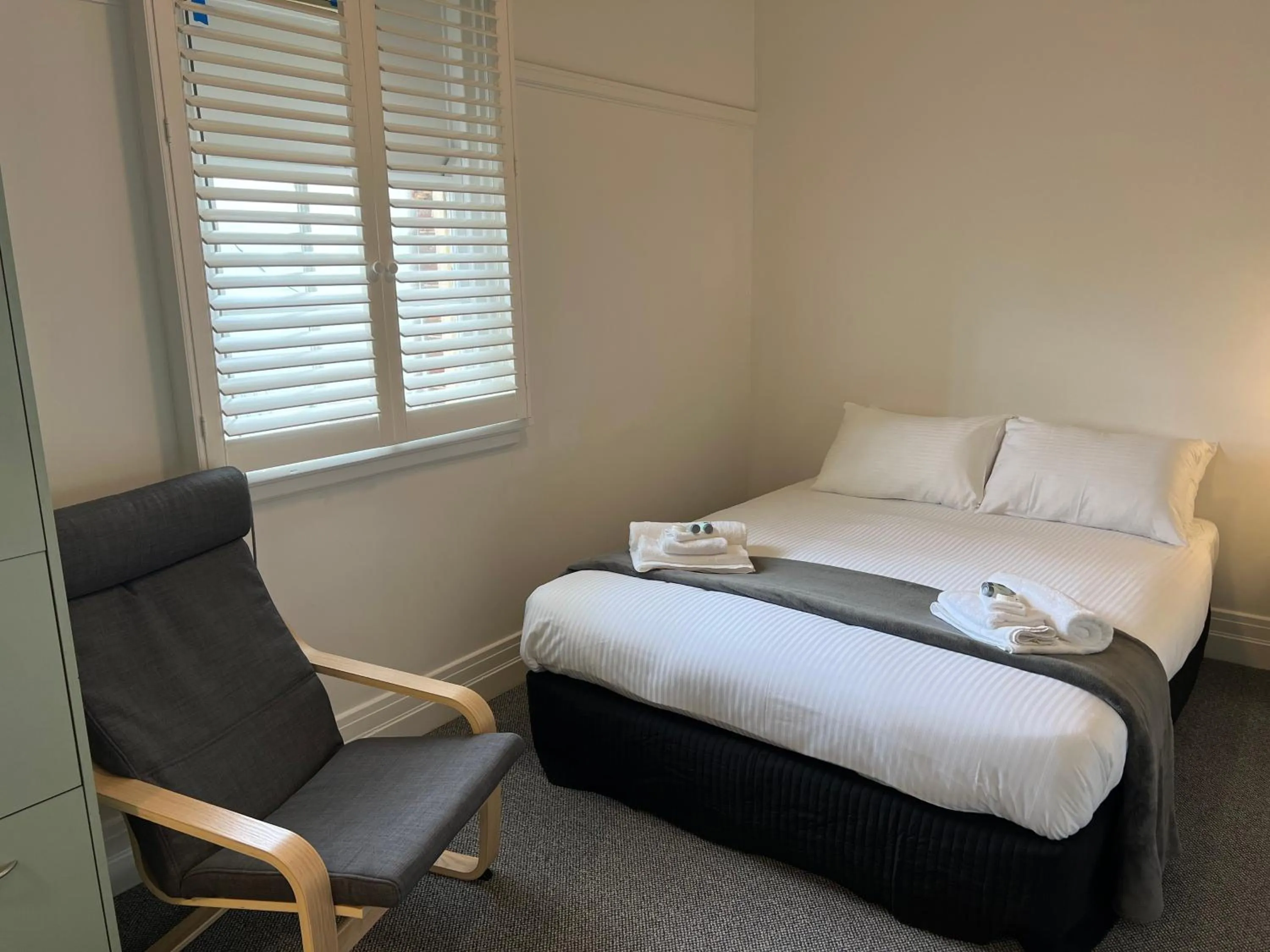 Bed in Hotel Concord