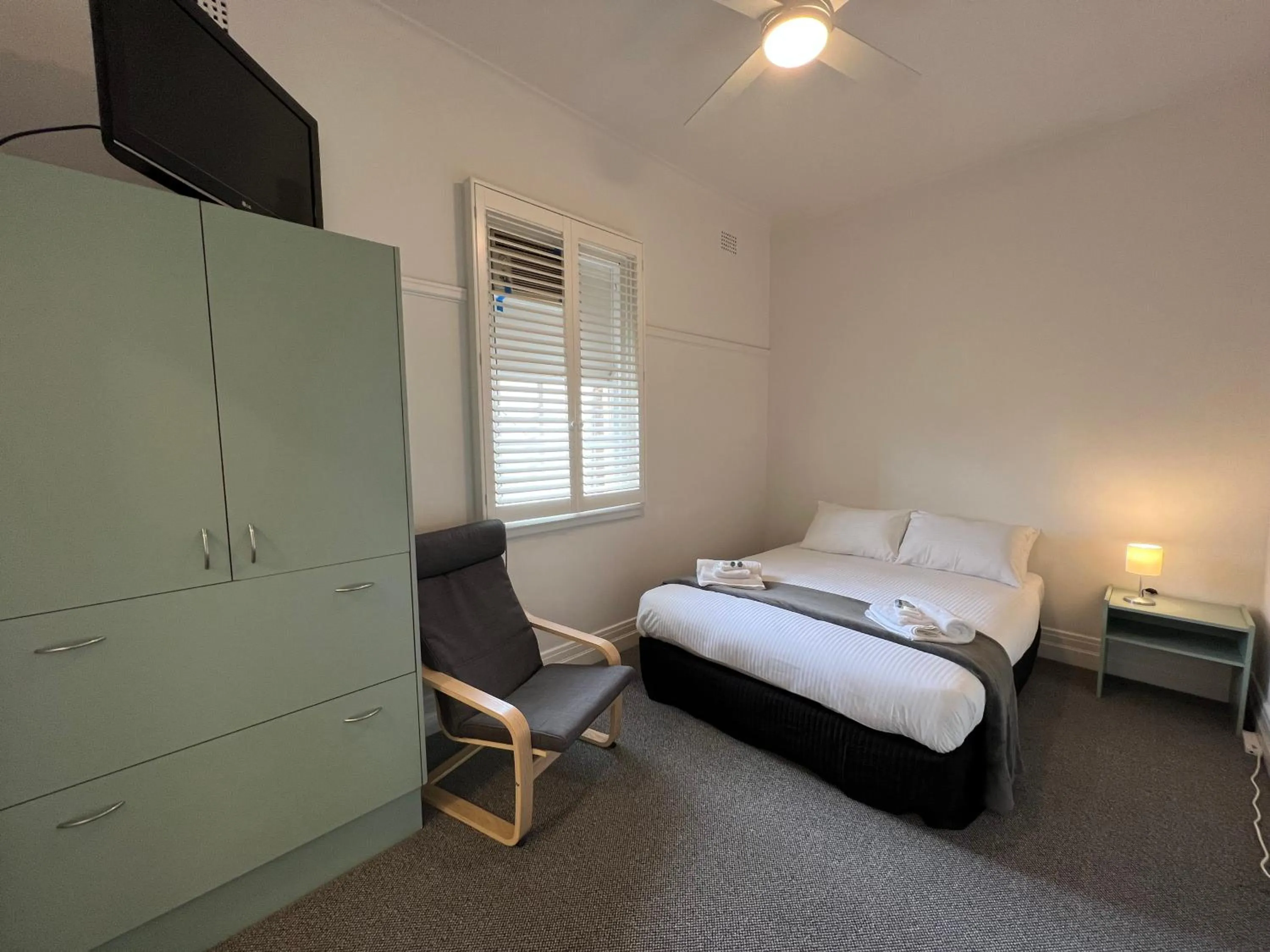 Bed in Hotel Concord