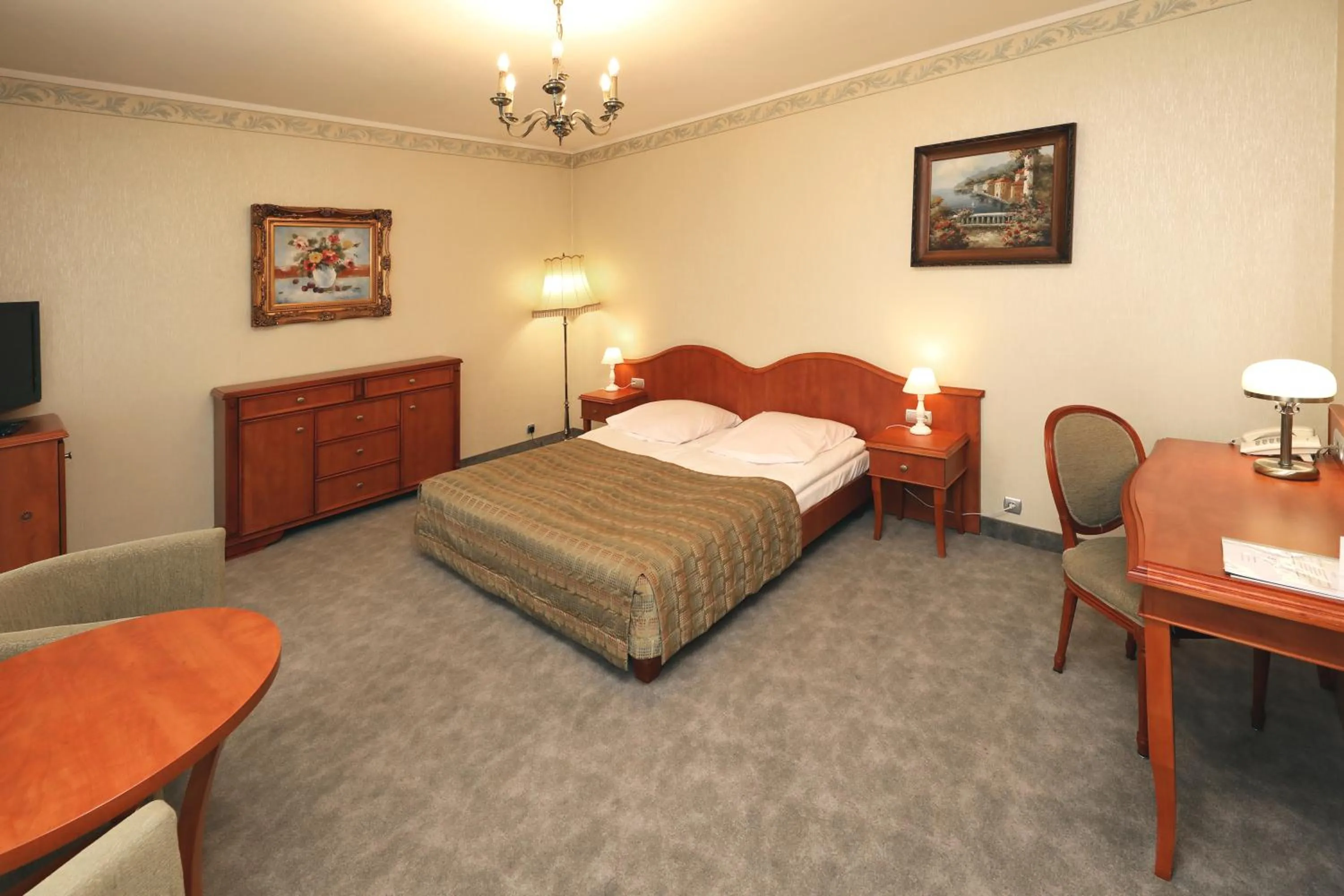 Bed in Biały Dom Henlex Hotel Restauracja