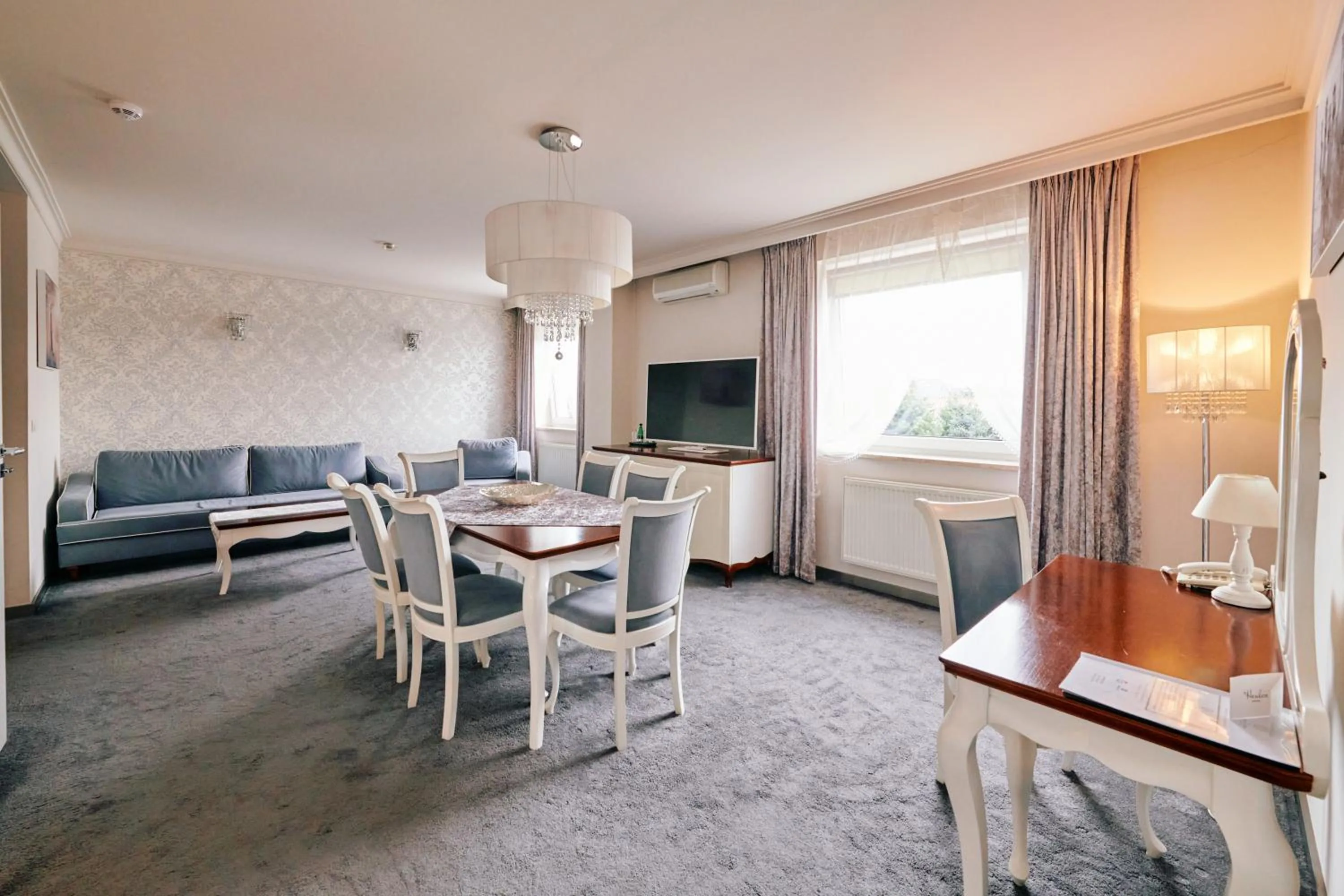 Biały Dom Henlex Hotel Restauracja