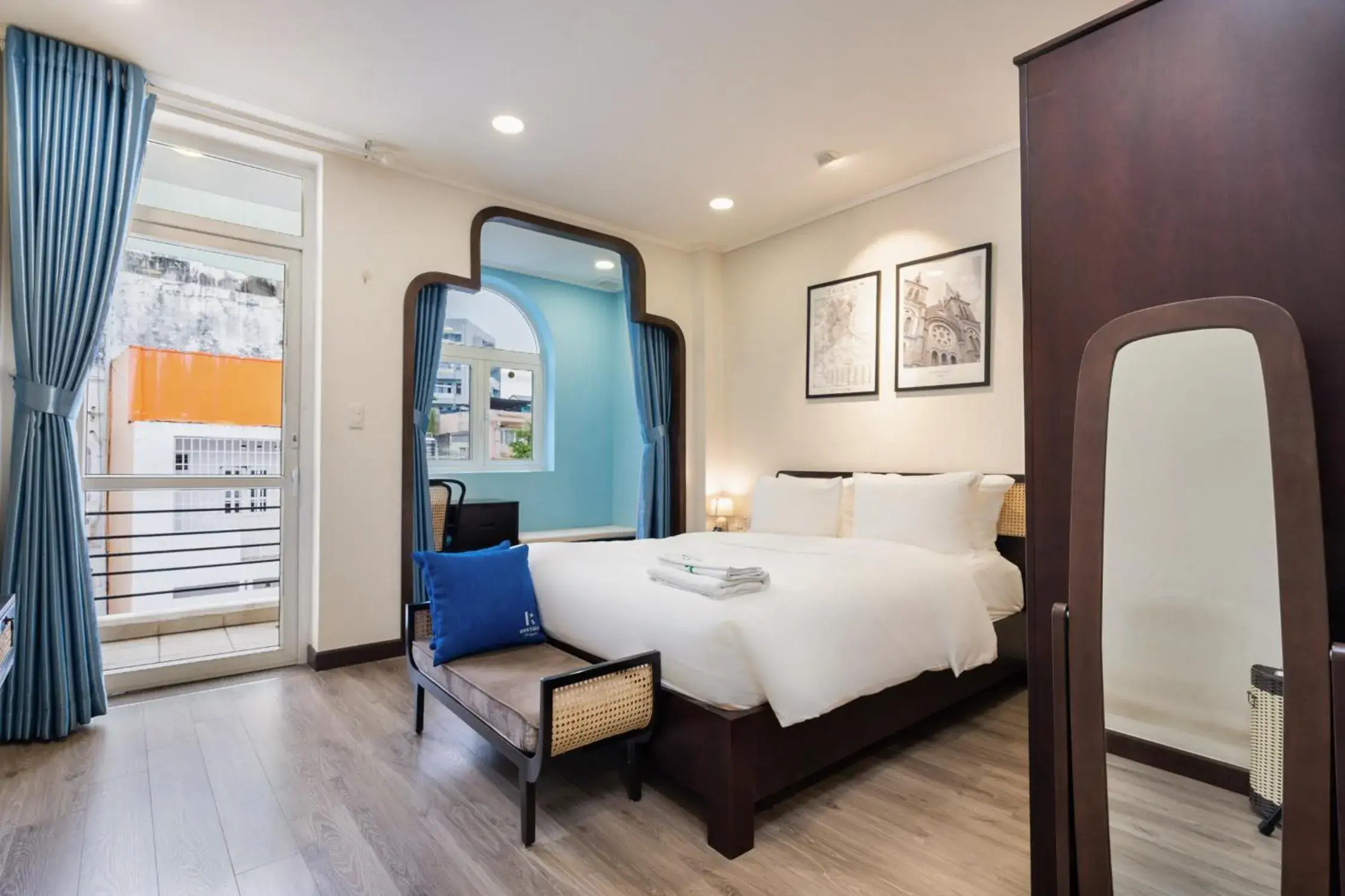 Deluxe Double Room with Balcony in Rustique Maison Deluxe Double Room with Balcony in Rustique Maison