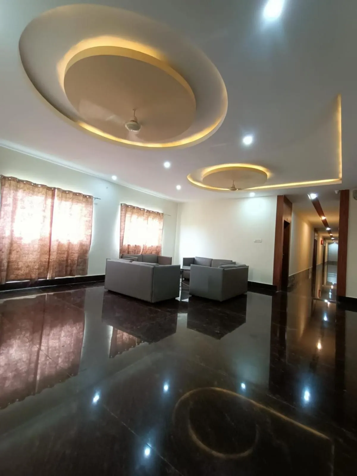 Communal lounge/ TV room in Hotel Rajwada palace