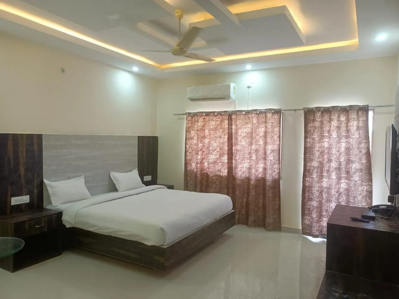 Bed in Hotel Rajwada palace