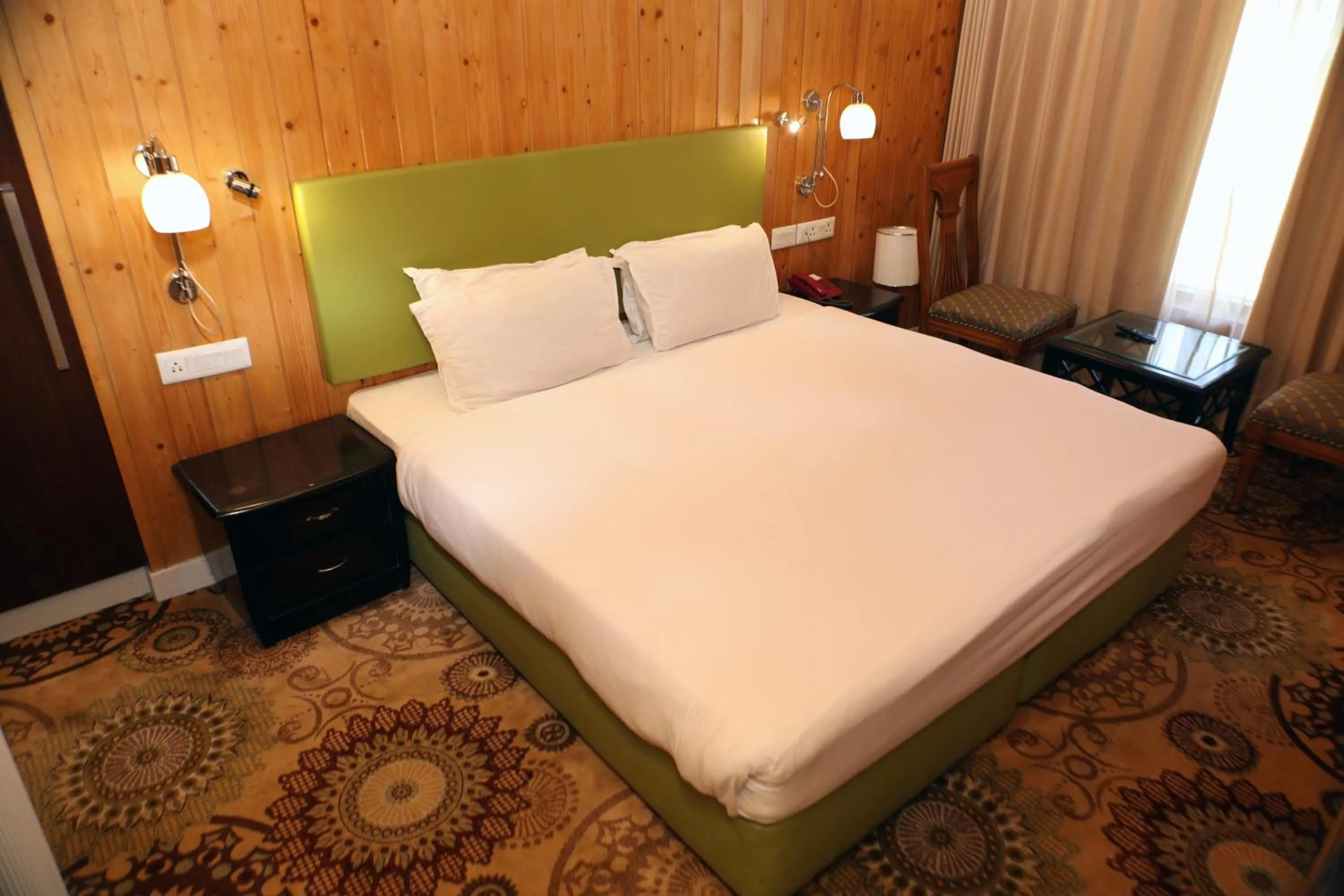 Bed in Country Inn & Suites By Radisson Sonamarg